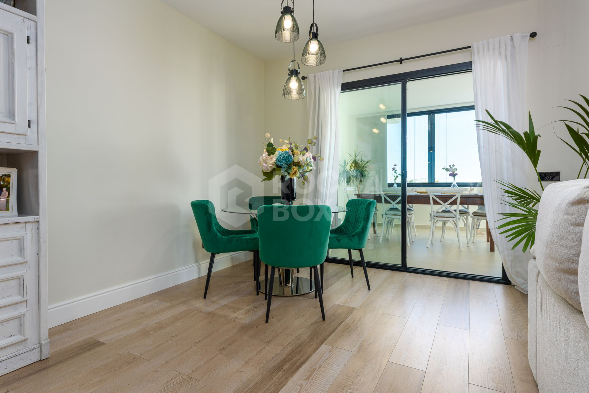 Luxury apartment in Mirador Estepona Hills Phase I, Costa del Sol.