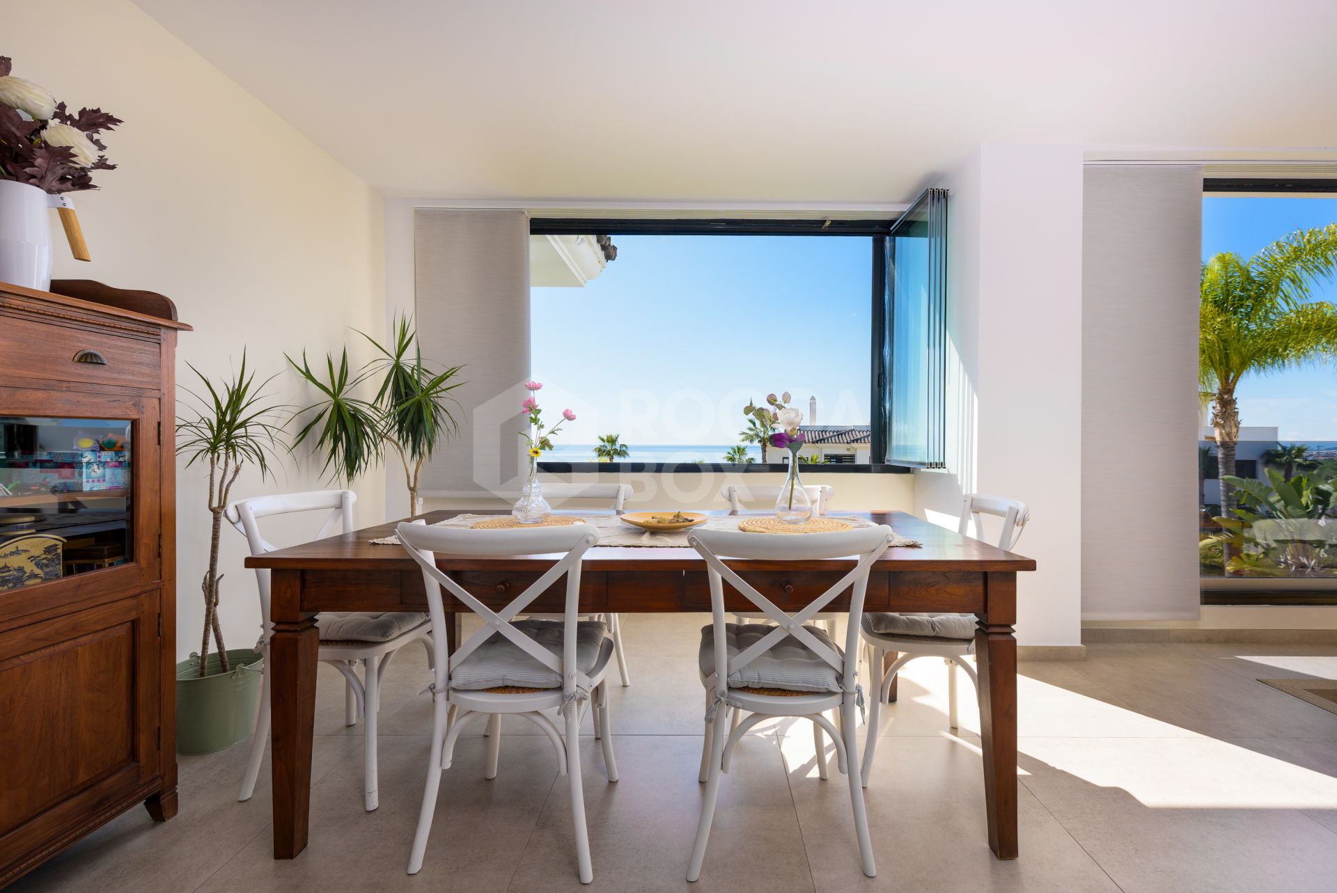 Luxury apartment in Mirador Estepona Hills Phase I, Costa del Sol.