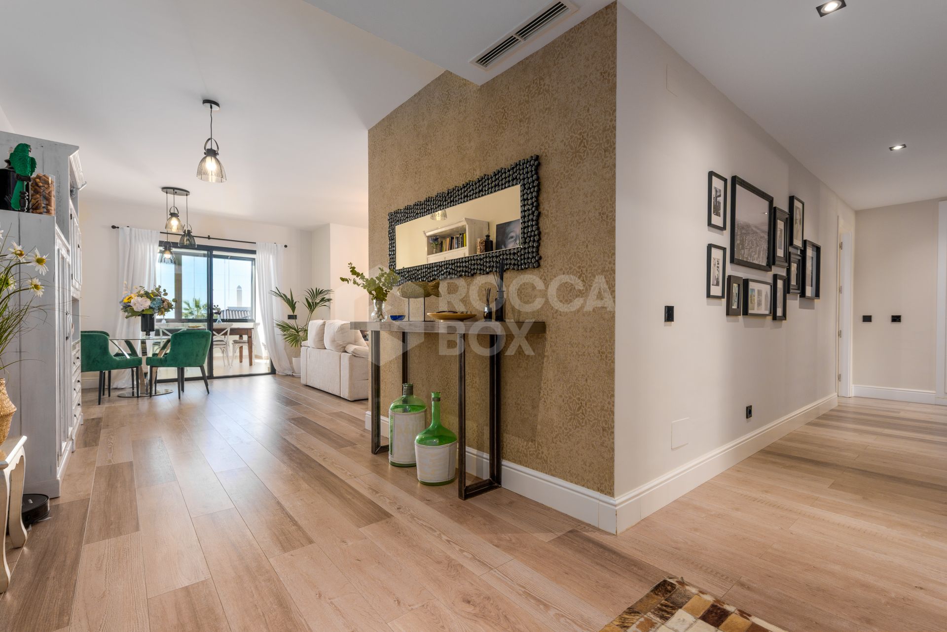 Luxury apartment in Mirador Estepona Hills Phase I, Costa del Sol.