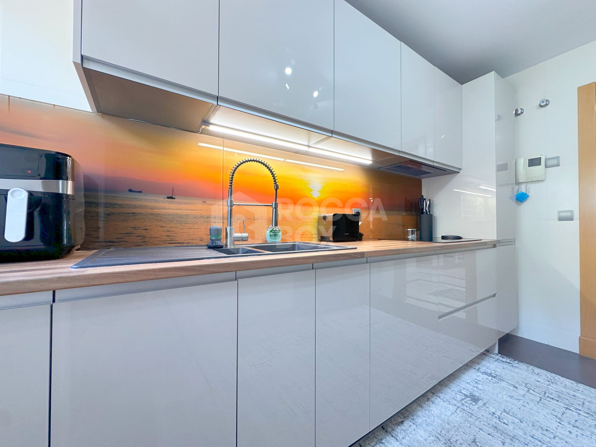 Amazing spacious with amazing views APARTMENT in Casares Golf.