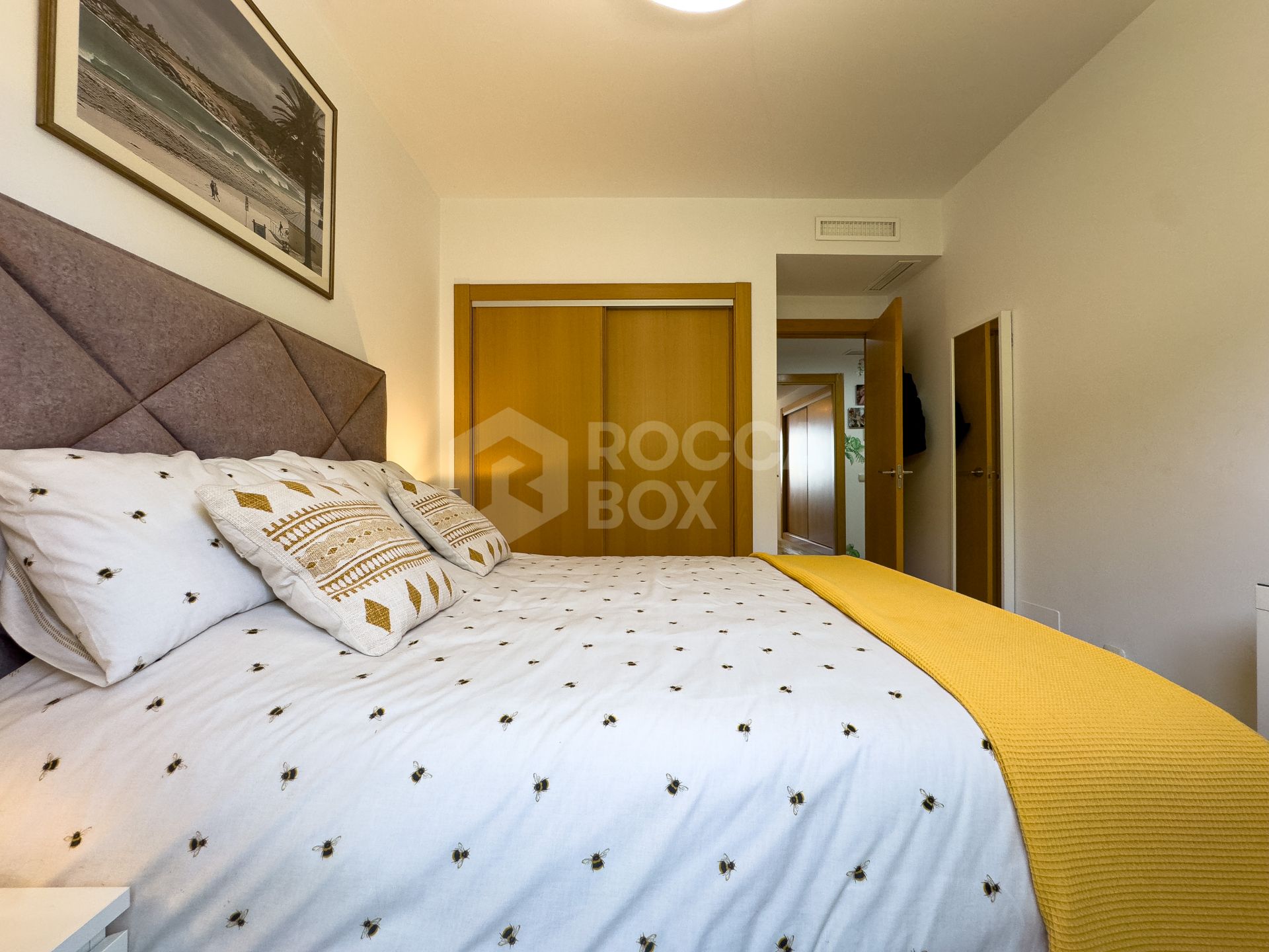 Amazing spacious with amazing views APARTMENT in Casares Golf.