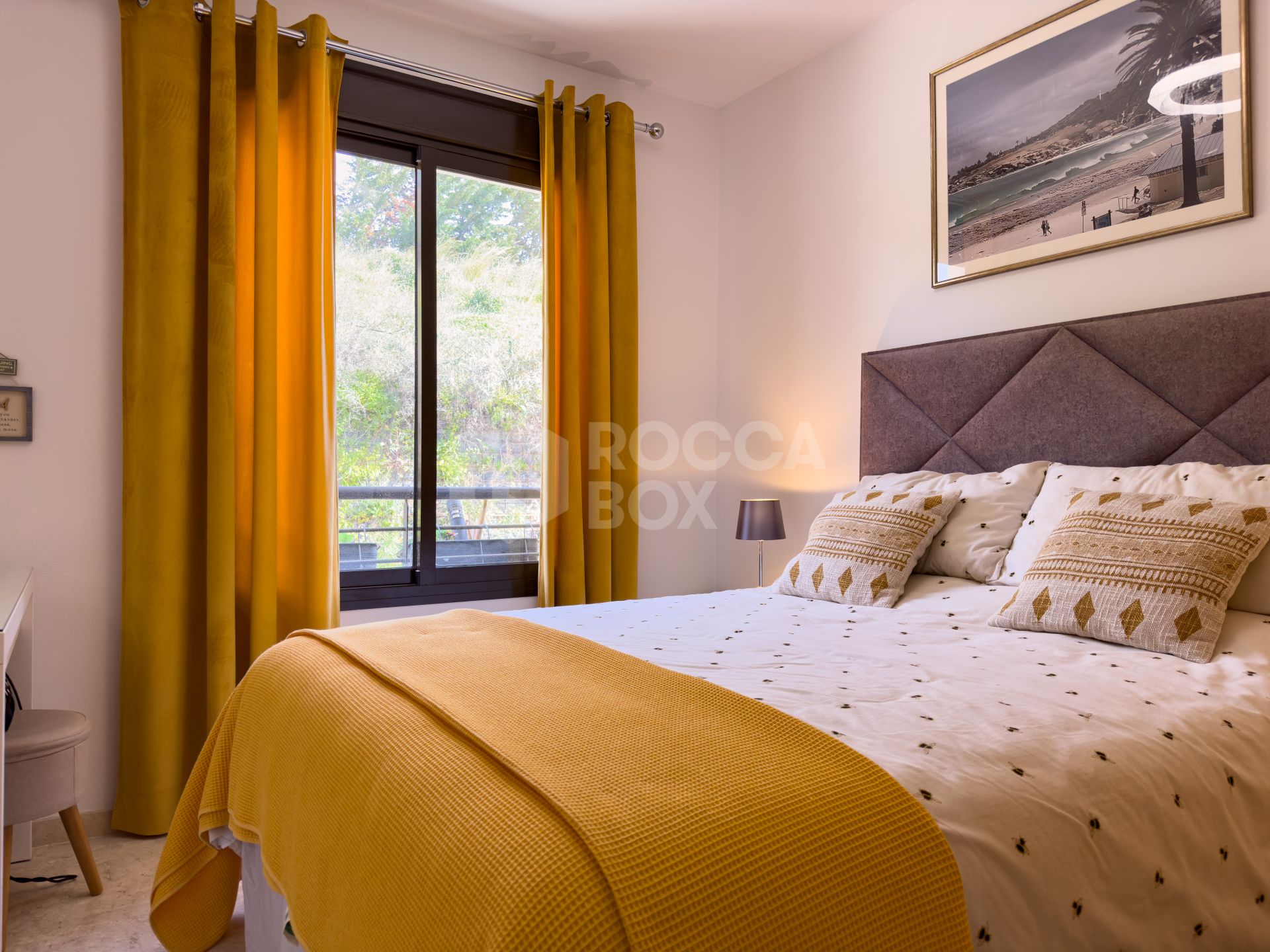 Amazing spacious with amazing views APARTMENT in Casares Golf.