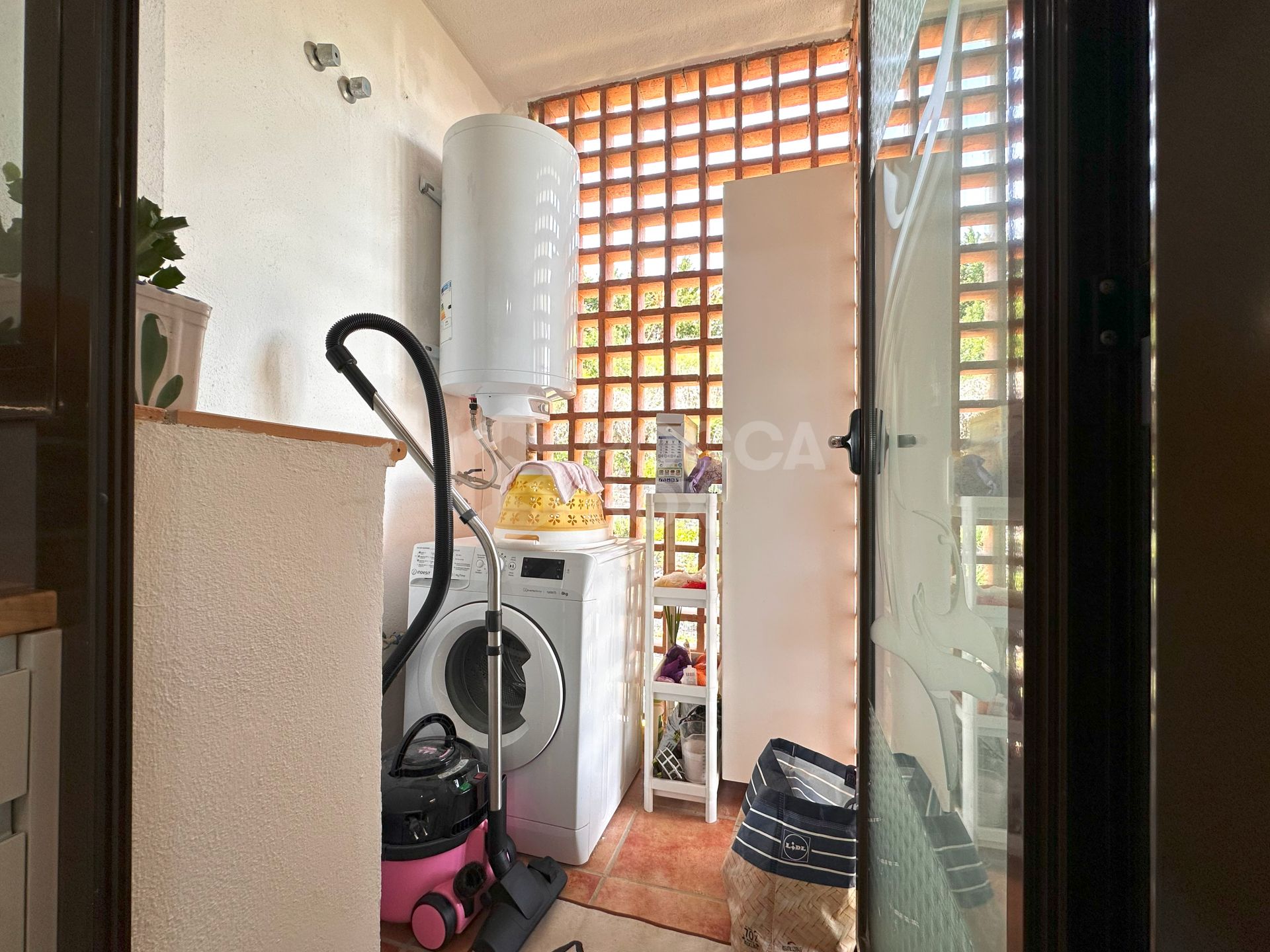 Amazing spacious with amazing views APARTMENT in Casares Golf.