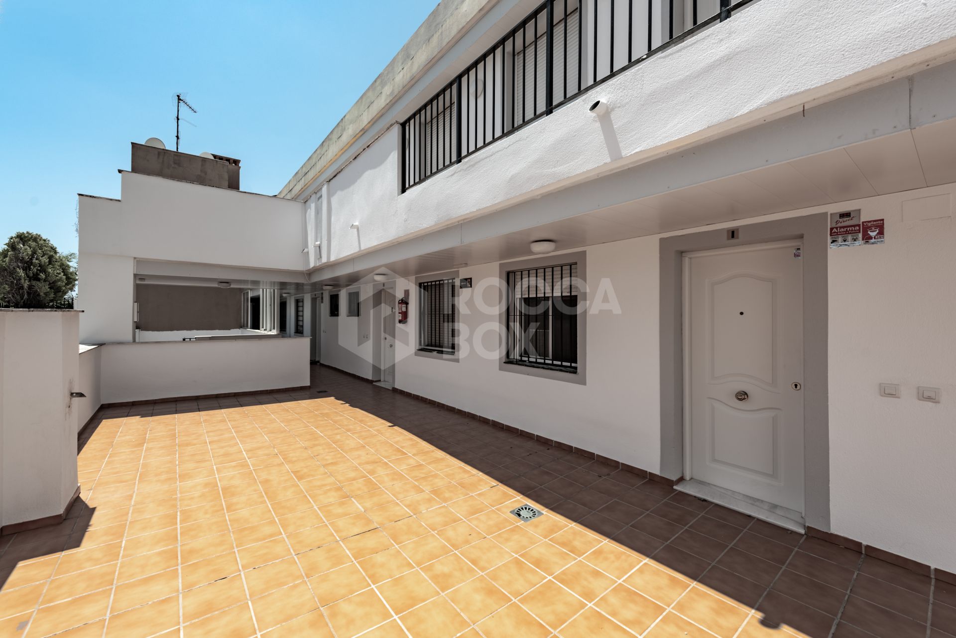 Opportunity in Doña Julia! middle floor apartment with garden!