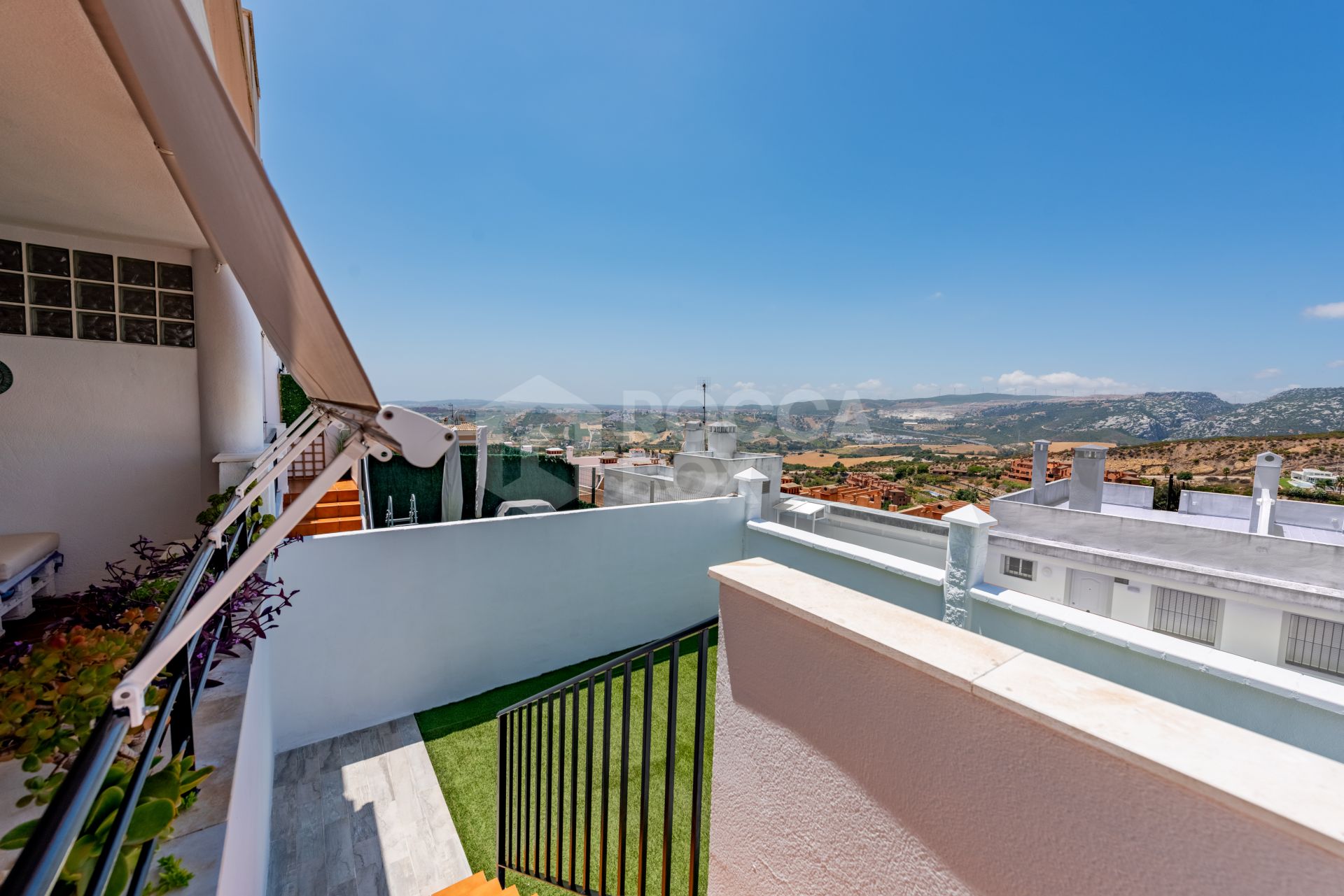 Opportunity in Doña Julia! middle floor apartment with garden!