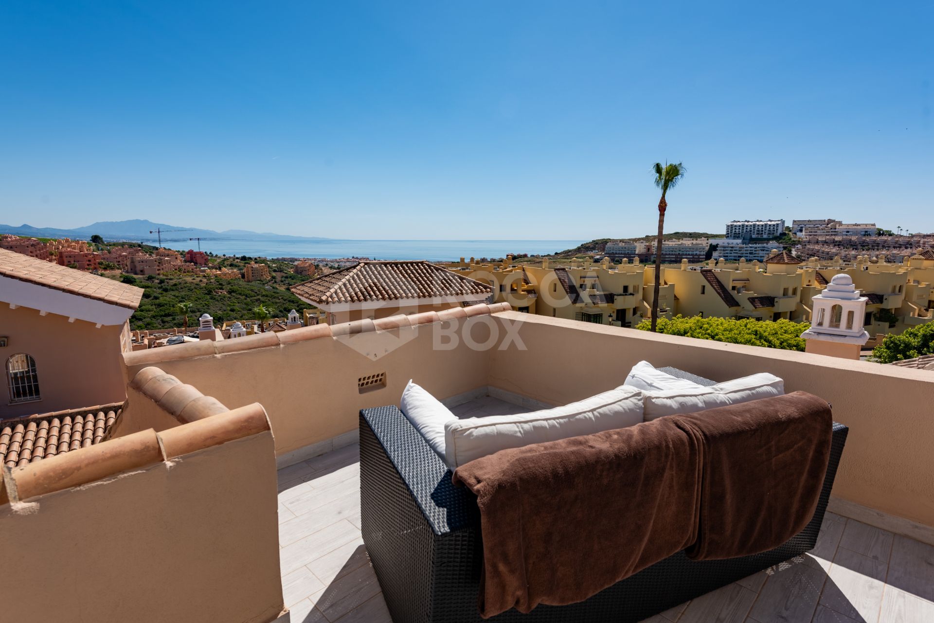 Spectacular semi-detached house with stunning sea and mountain views.