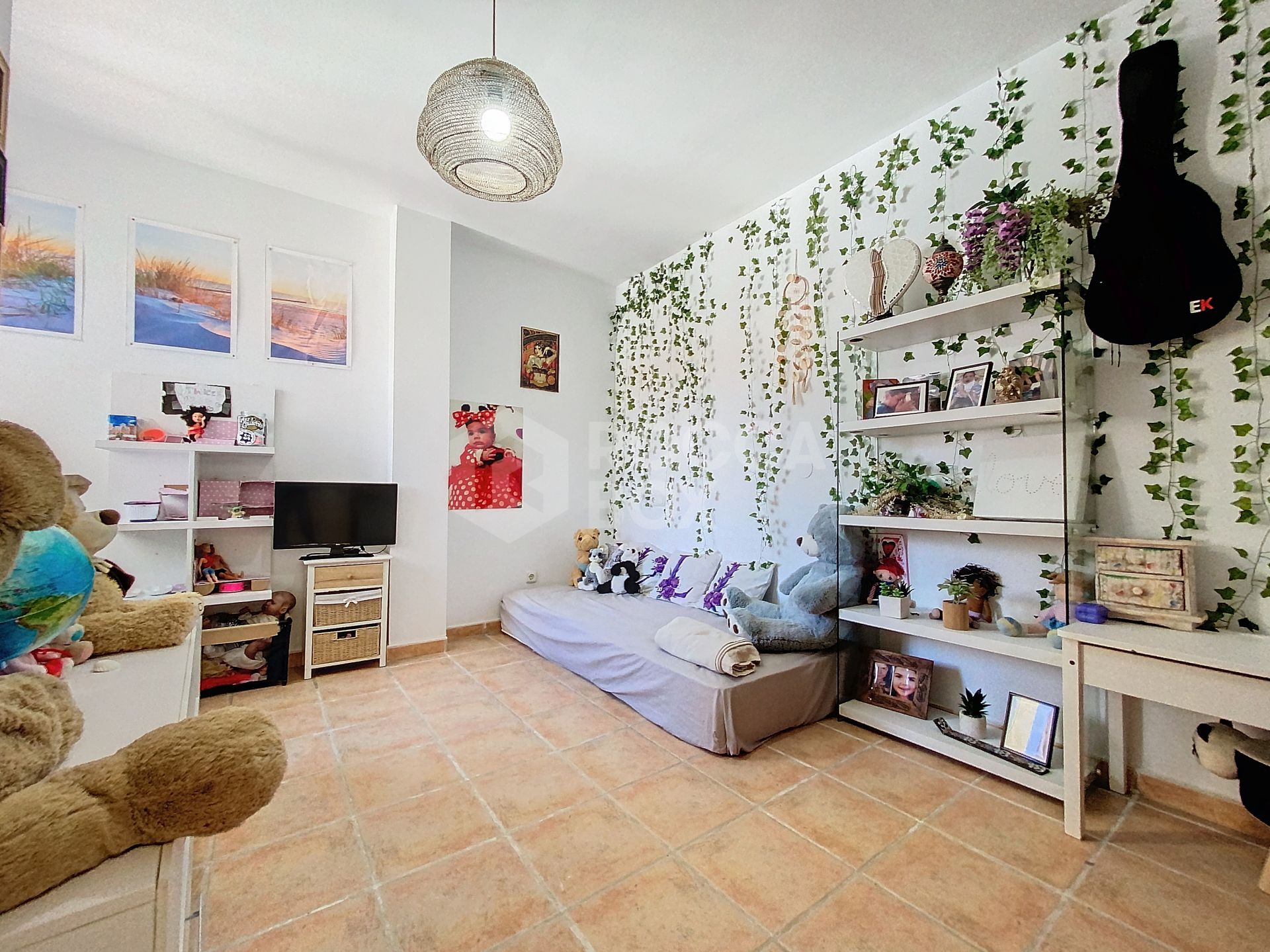 FANTASTIC 3 BEDROOM APARTMENT IN THE CENTER OF ESTEPONA