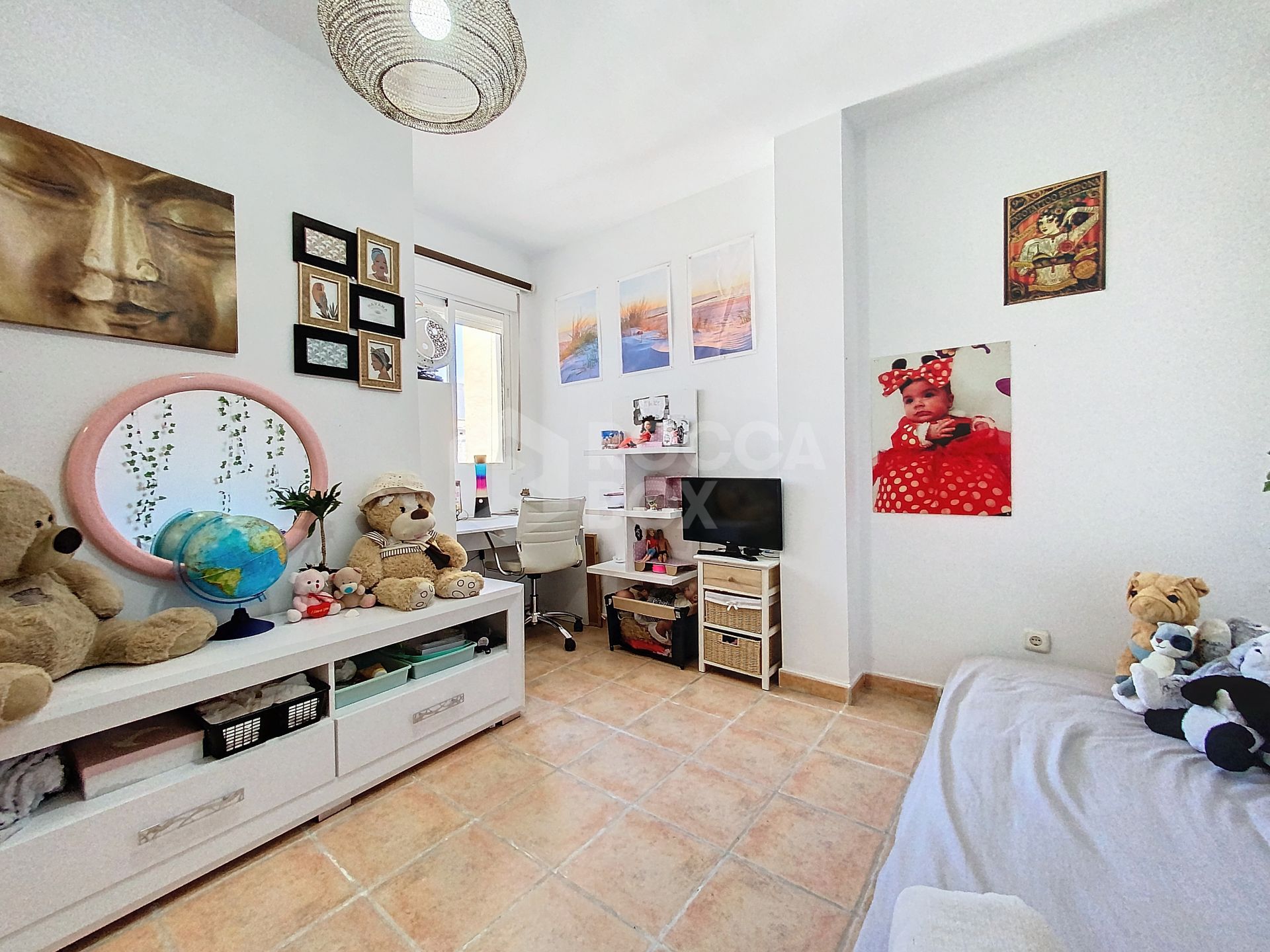 FANTASTIC 3 BEDROOM APARTMENT IN THE CENTER OF ESTEPONA