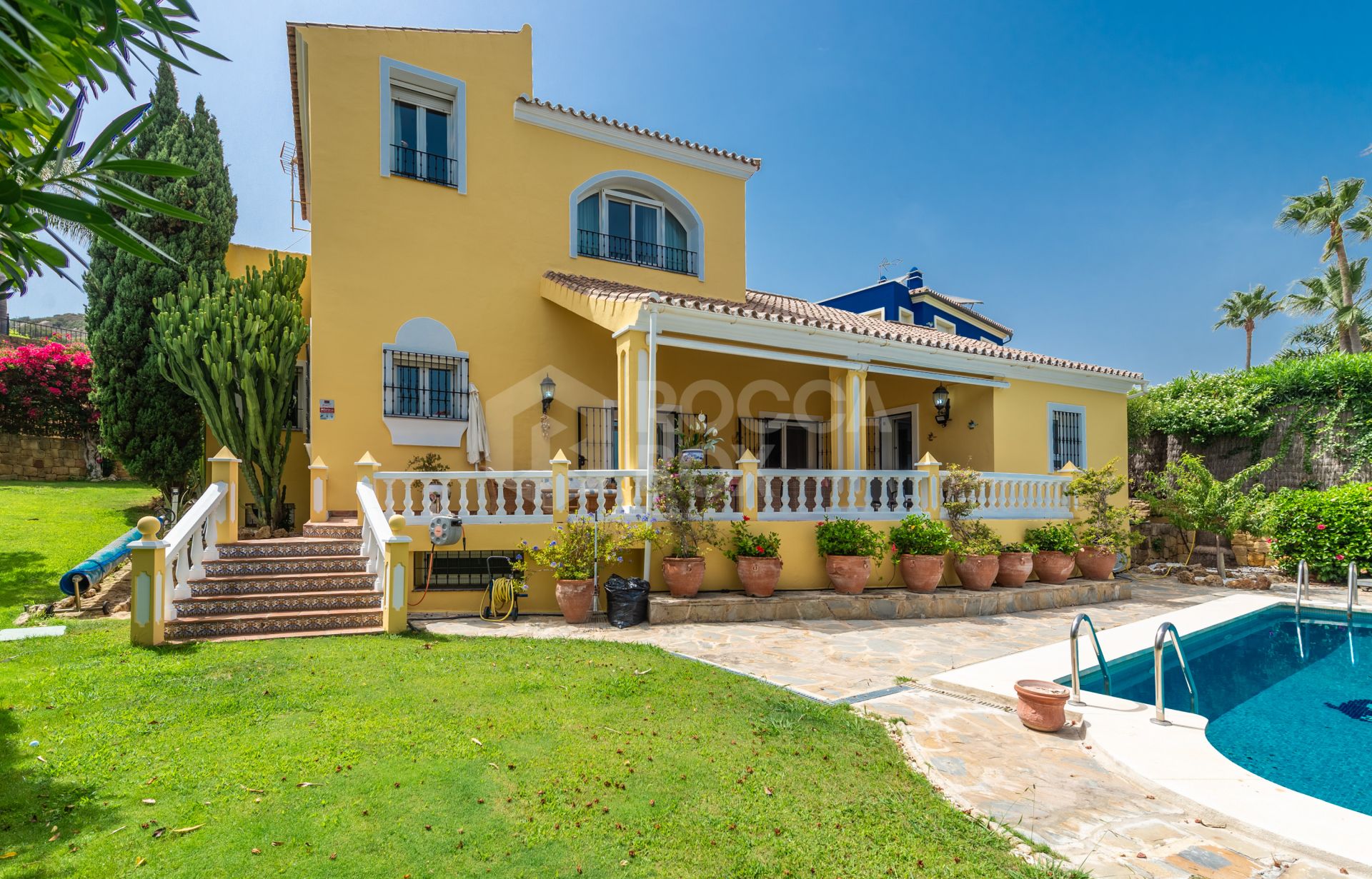 Luxury 3-Bedroom House with Private Pool in Manilva, Malaga