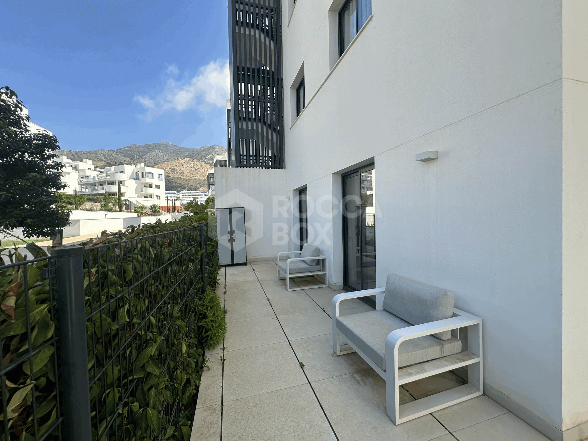 Ground Floor Apartment for sale in El Higueron, Fuengirola