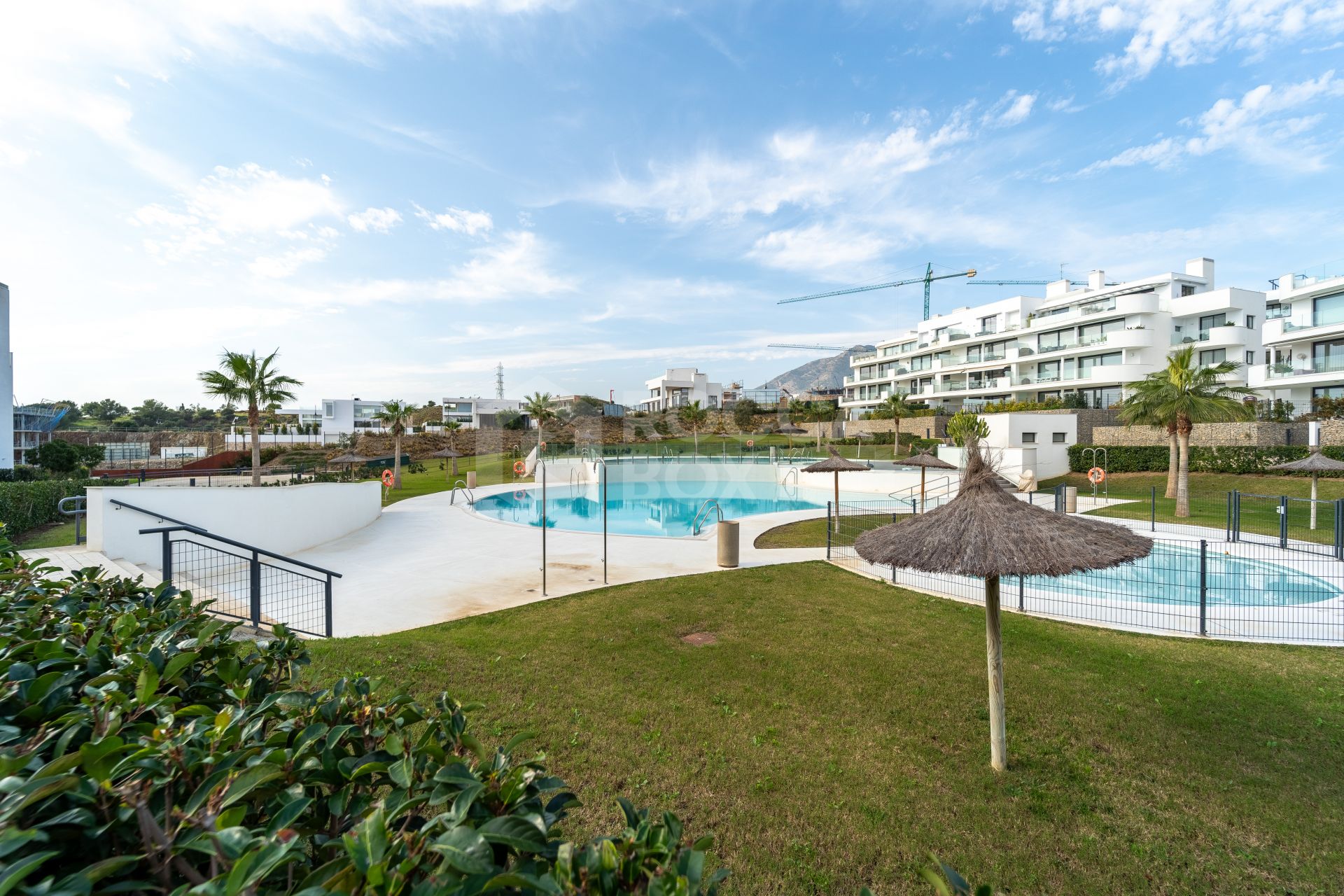 Ground Floor Apartment for sale in El Higueron, Fuengirola