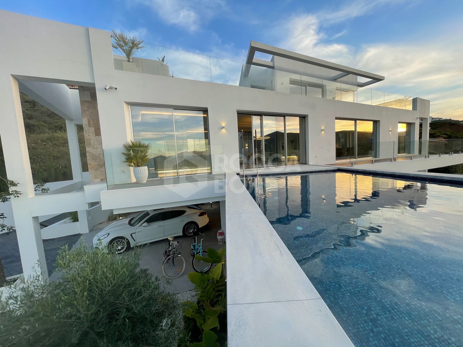 Luxury Villa in La Cala Golf Resort, Mijas Costa, Malaga