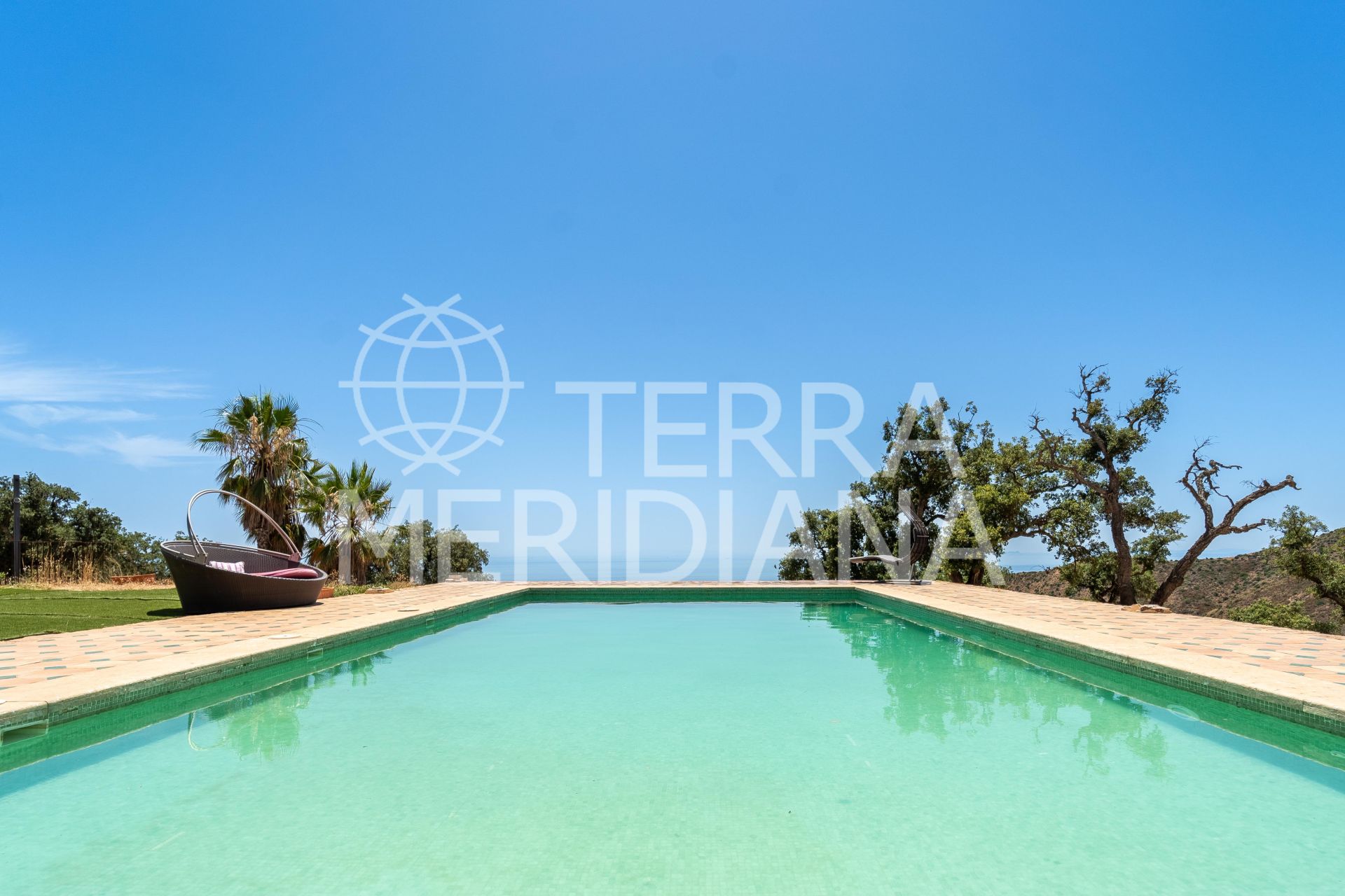 Villa in La Mairena, Marbella