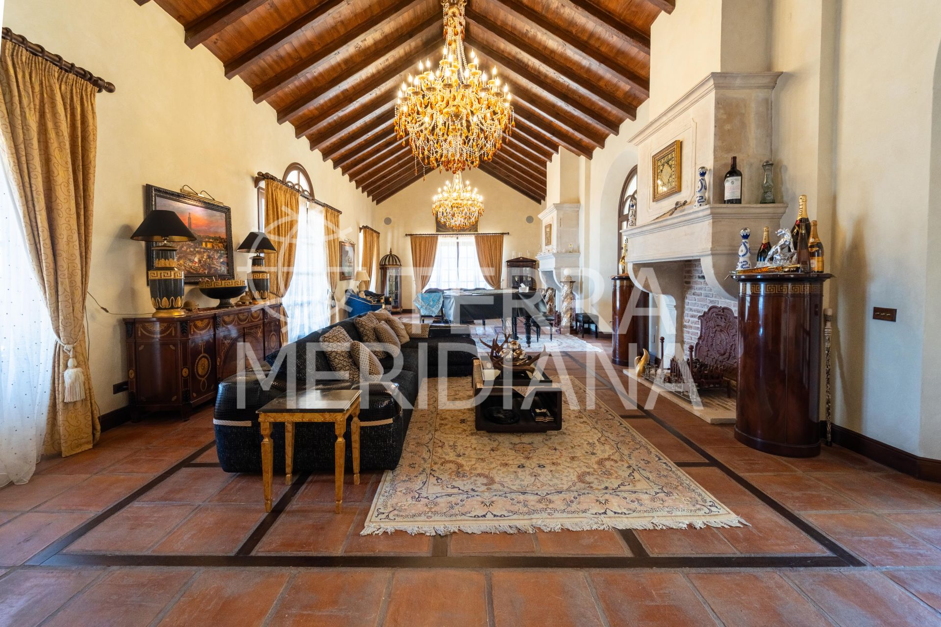 Villa in La Mairena, Marbella
