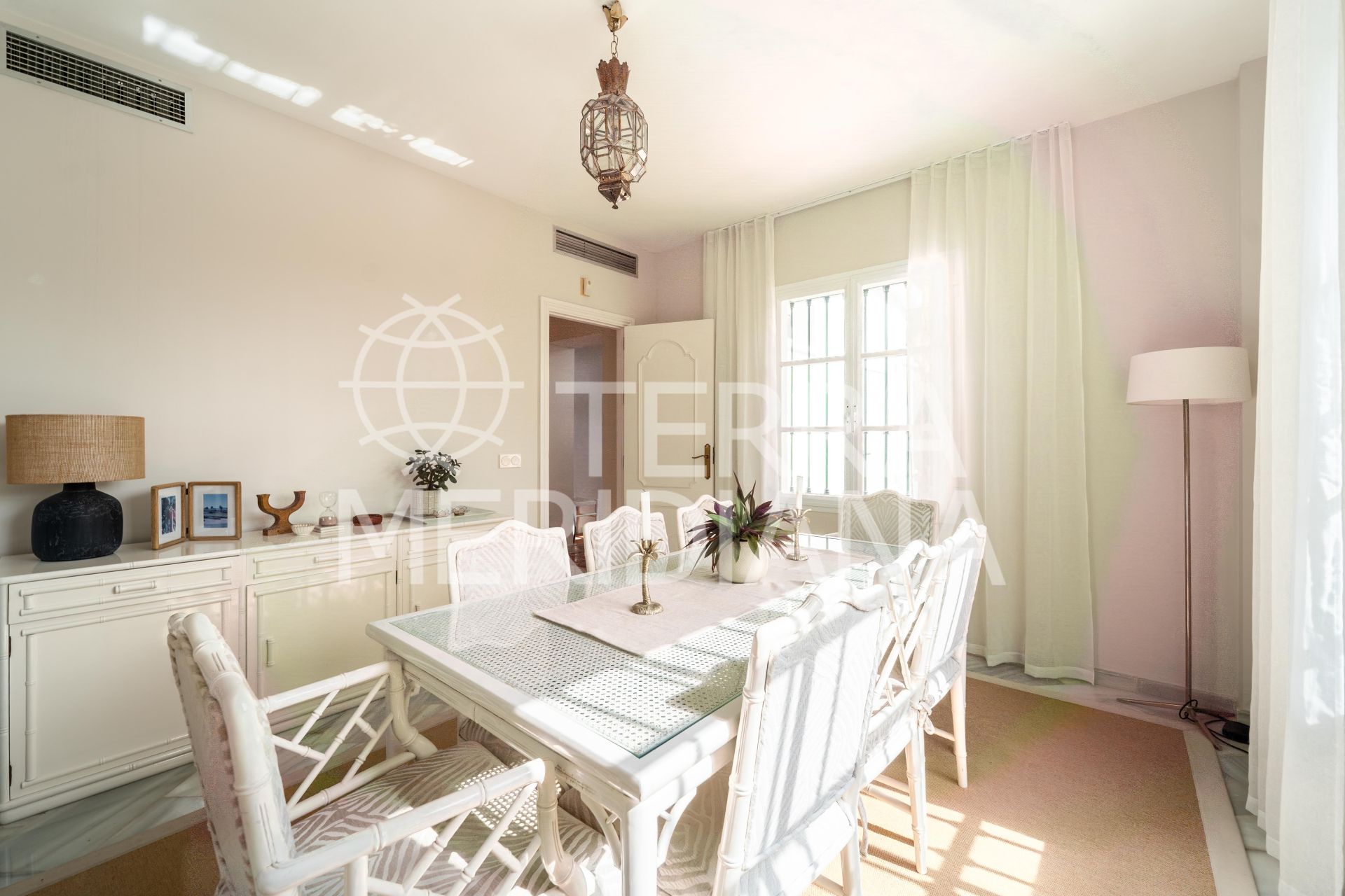 Villa in Elviria, Marbella