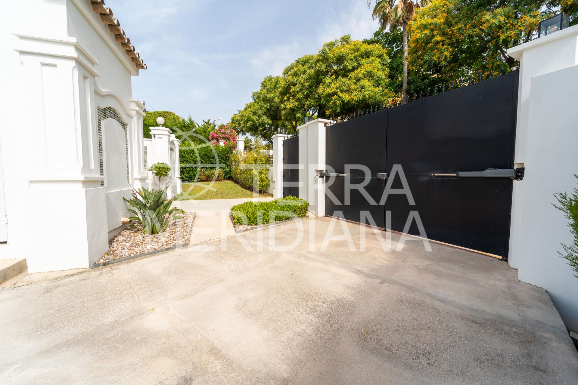 Villa in Elviria, Marbella