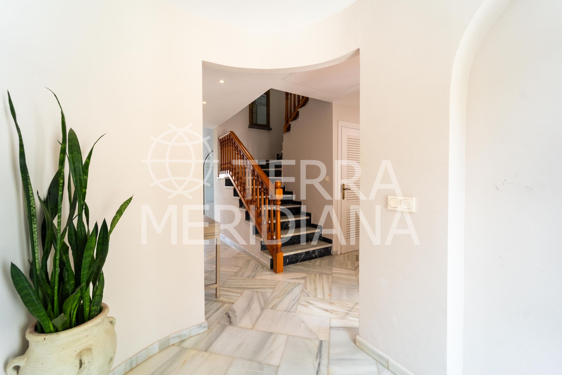 Villa in Elviria, Marbella