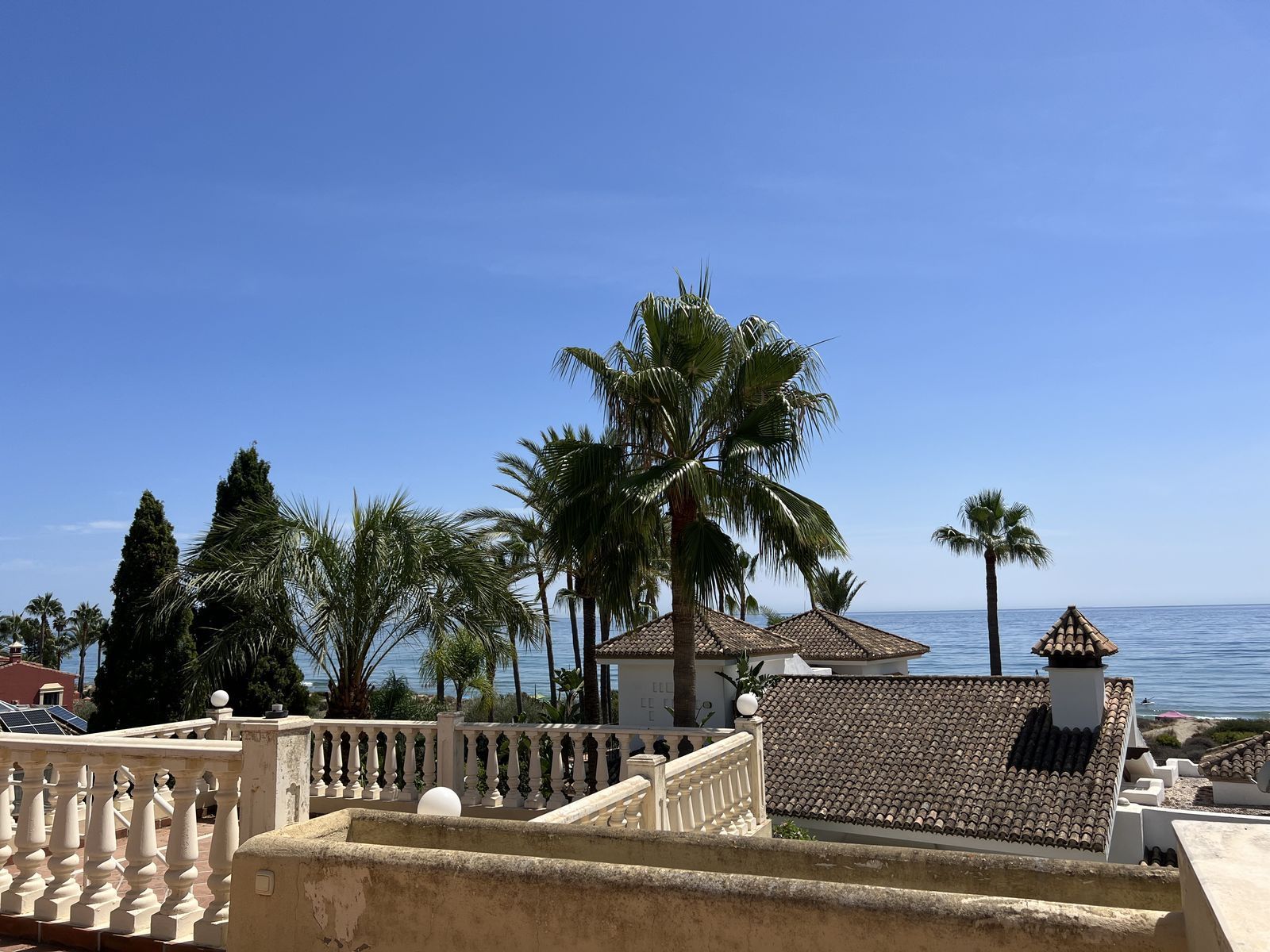 Villa in Bahia de Marbella, Marbella