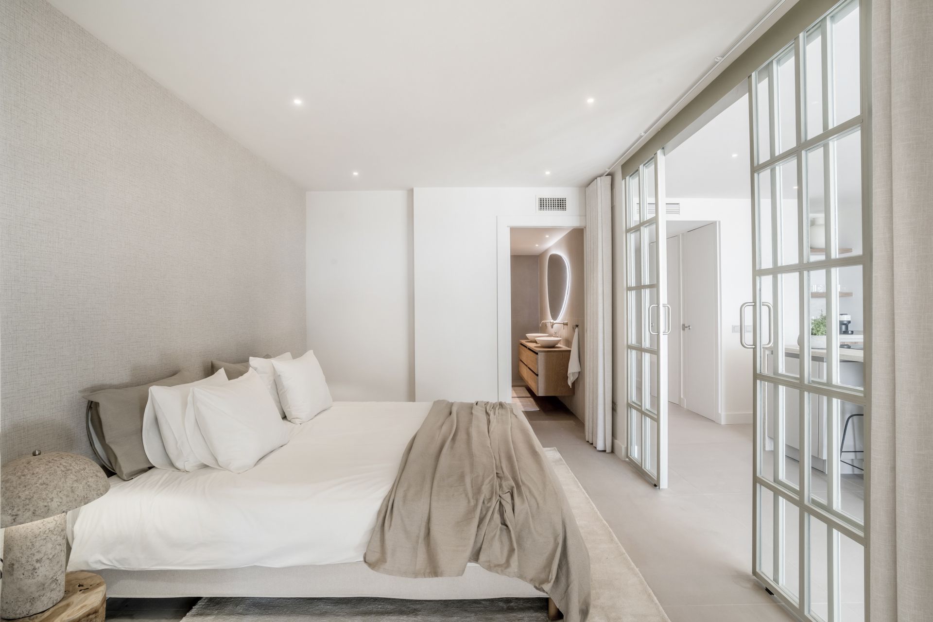 Ground Floor Apartment in Nueva Andalucia, Marbella