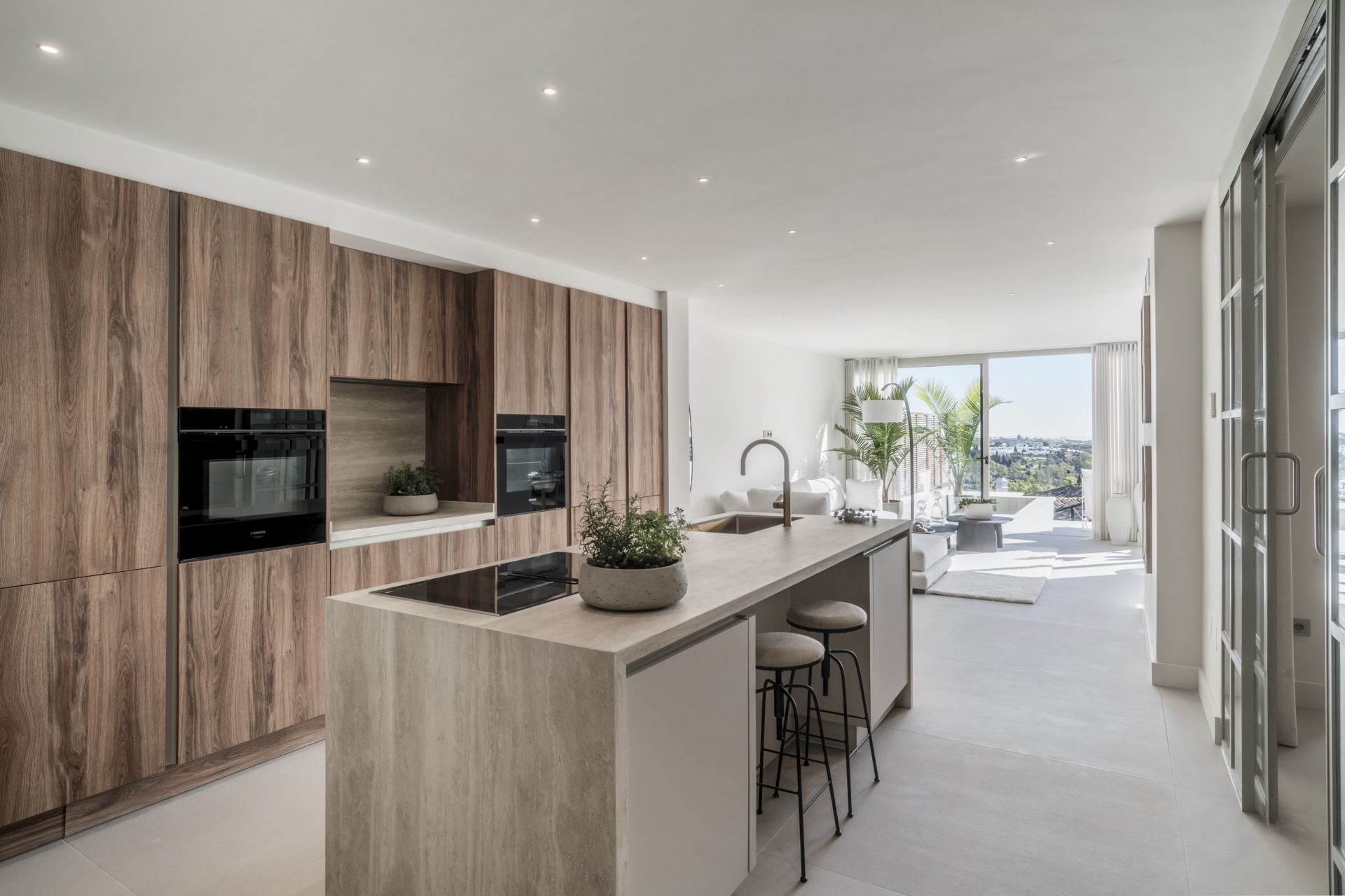 Ground Floor Apartment in Nueva Andalucia, Marbella