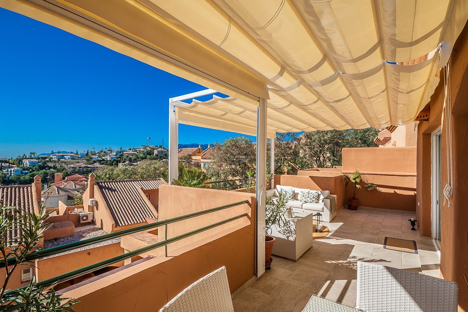 Penthouse in Elviria, Marbella