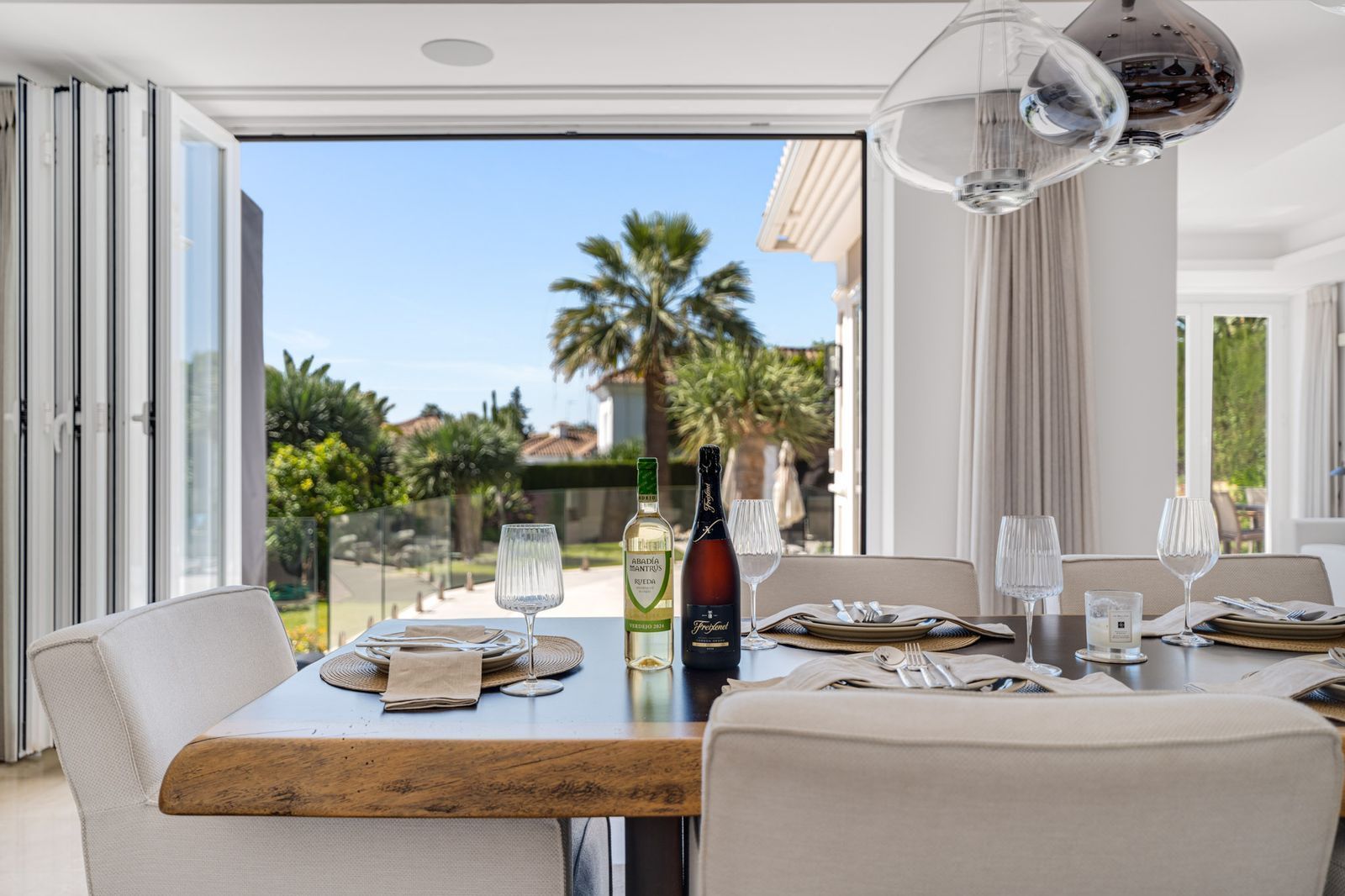 Villa in Nueva Andalucia, Marbella