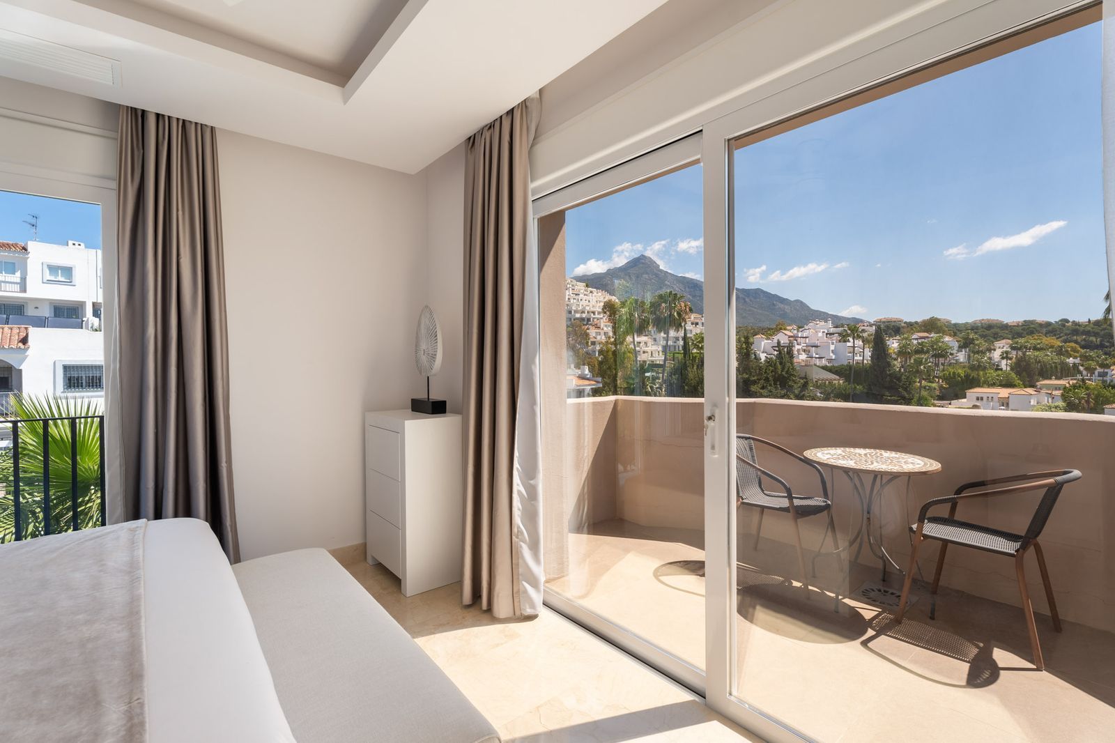 Villa in Nueva Andalucia, Marbella