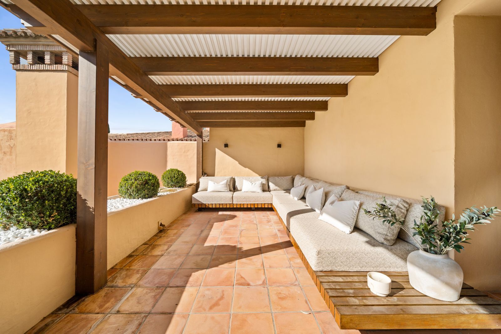 Duplex Penthouse in Benahavis