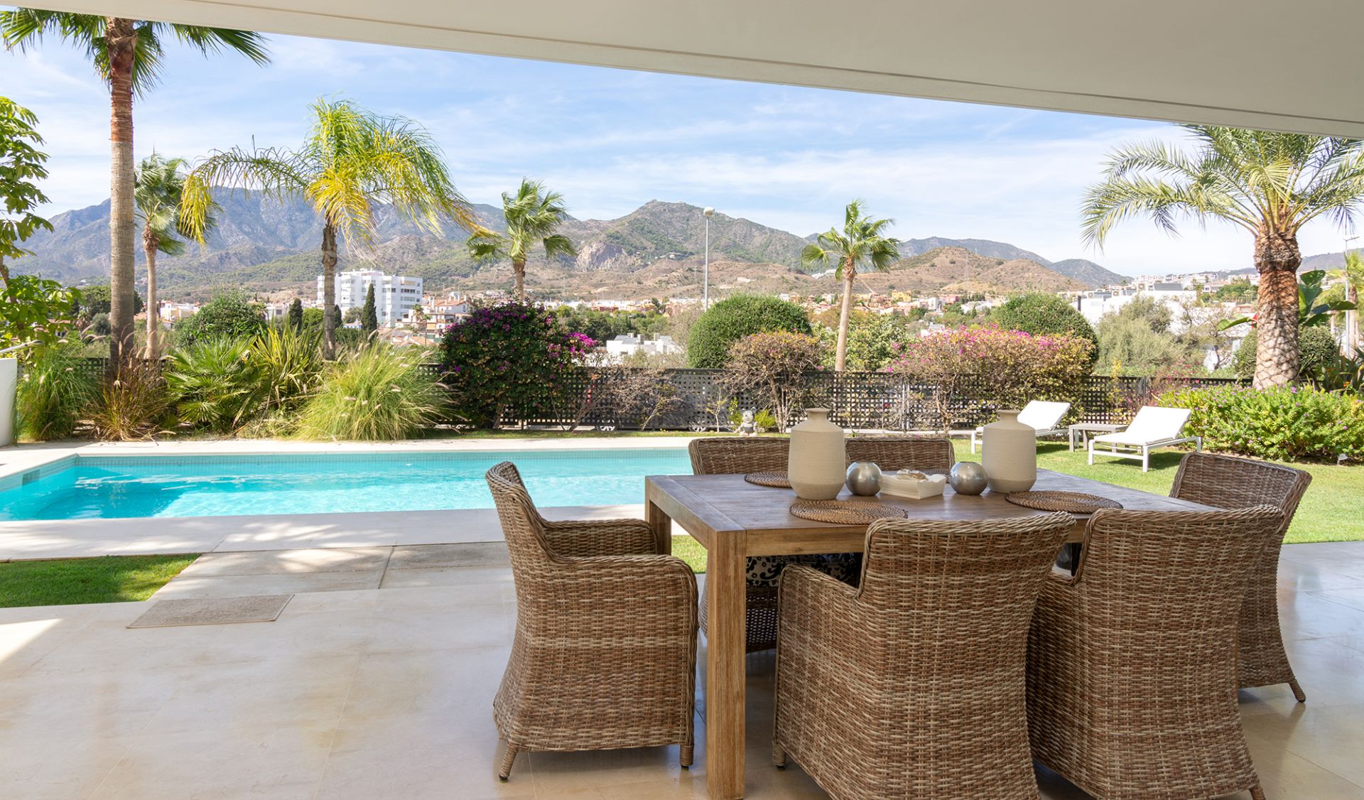 Villa in Rio Real, Marbella