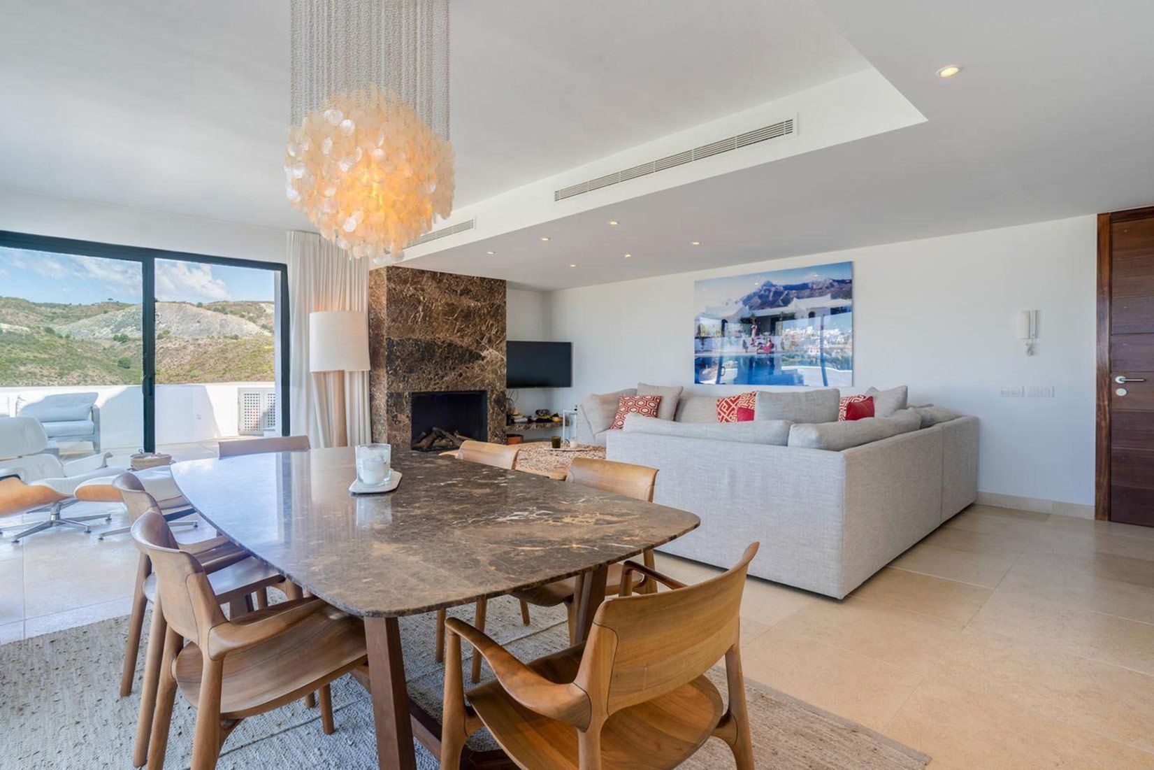 Duplex Penthouse in Benahavis
