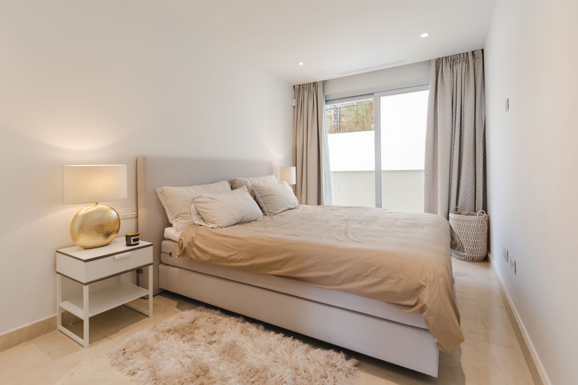Apartment in Nueva Andalucia, Marbella