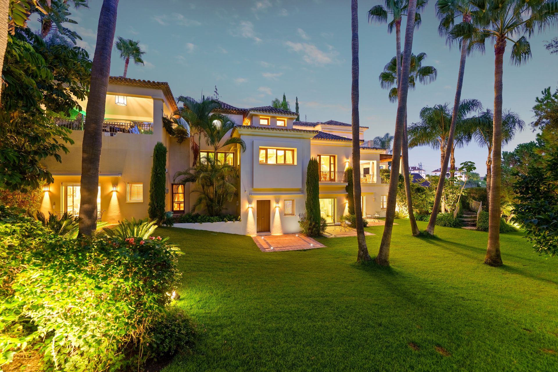 Villa in Monte Paraiso, Marbella