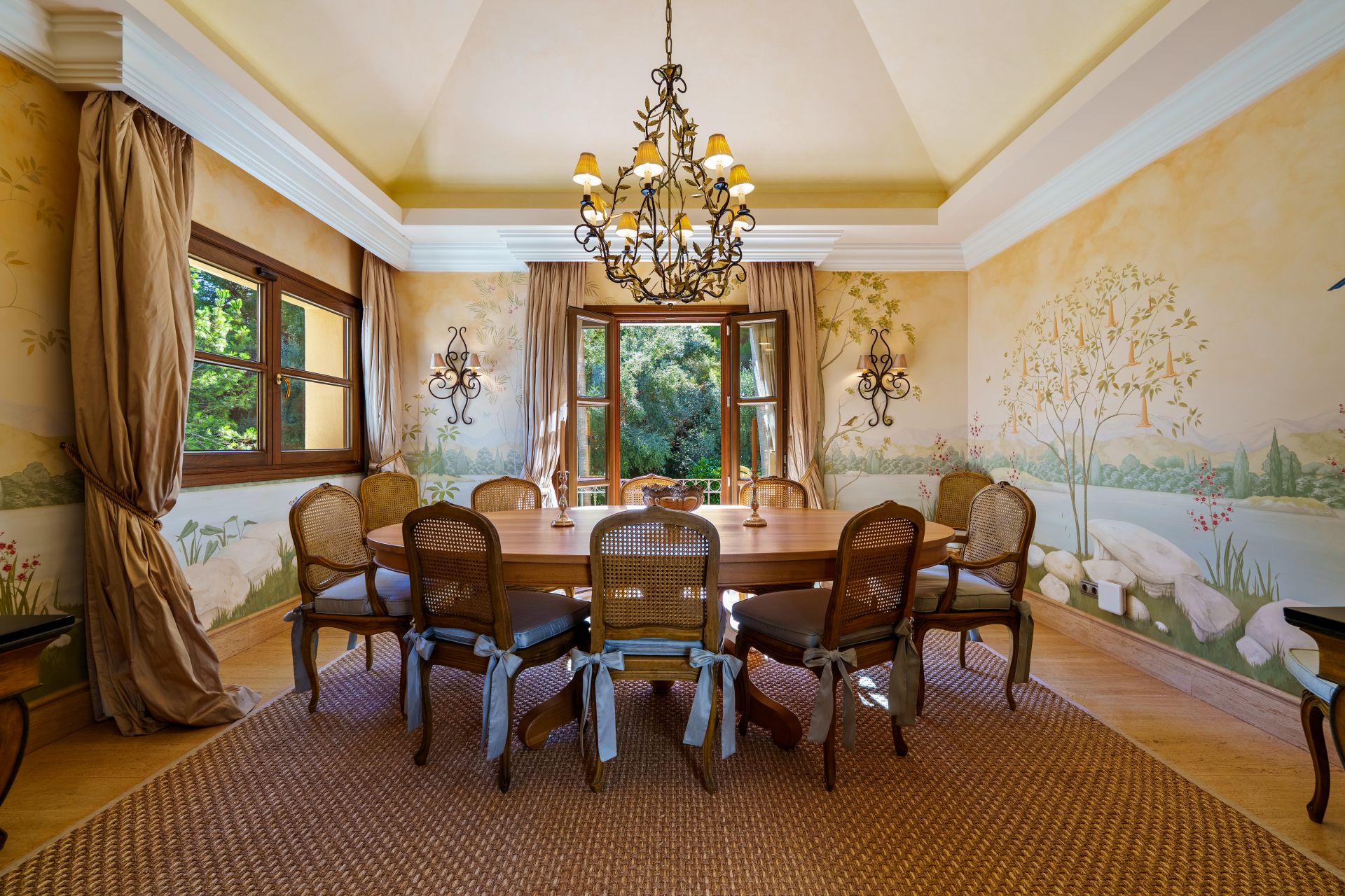 Villa in Monte Paraiso, Marbella