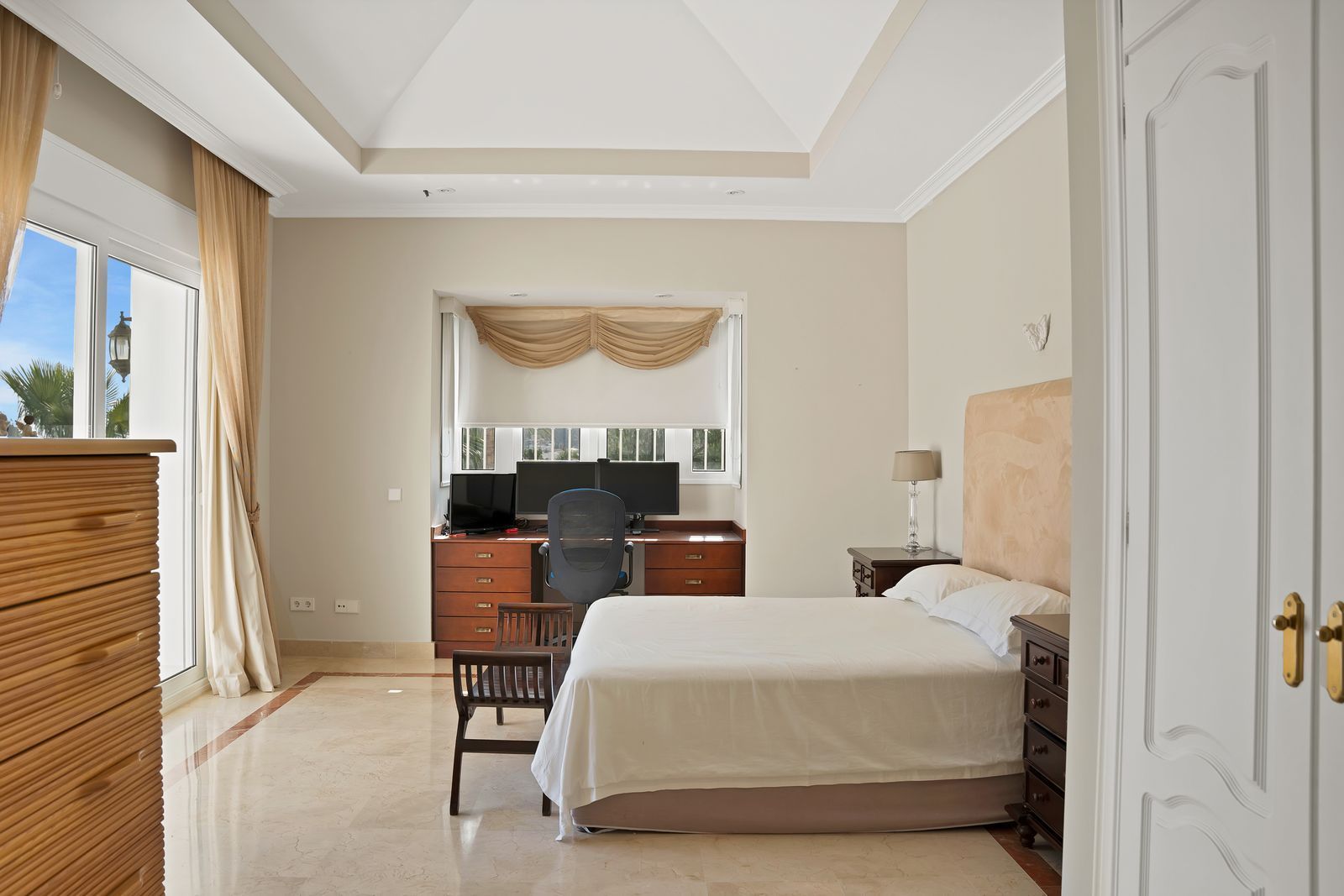 Villa en Nueva Andalucia, Marbella