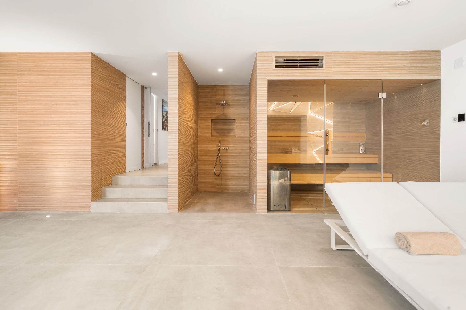 Villa en New Golden Mile, Estepona