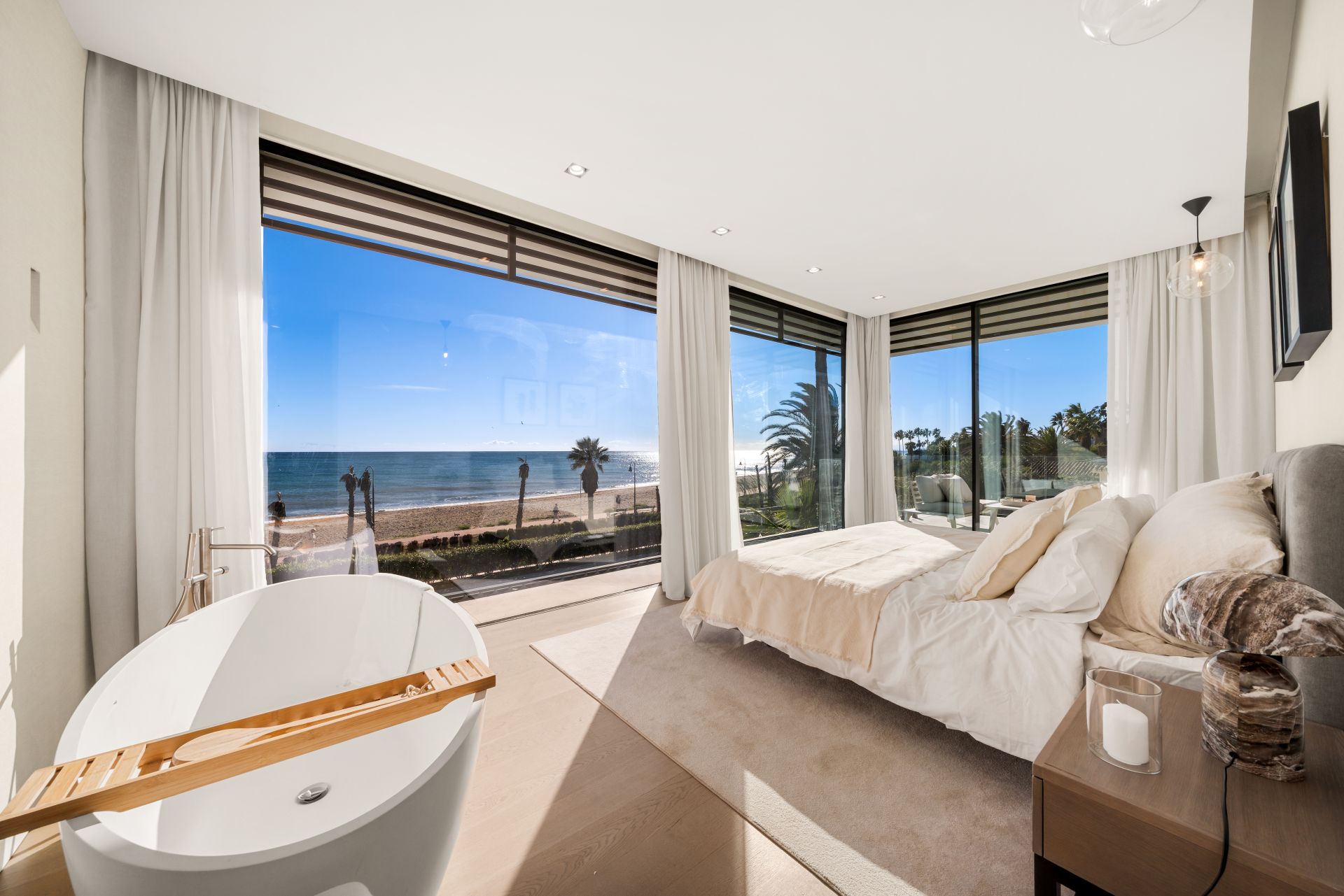 Villa en New Golden Mile, Estepona