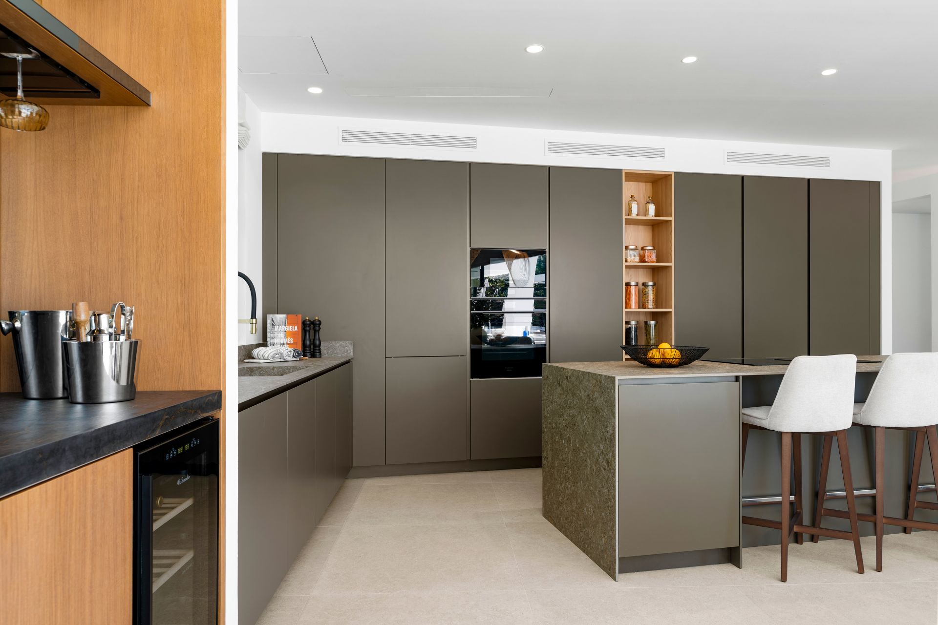 Villa in Nueva Andalucia, Marbella