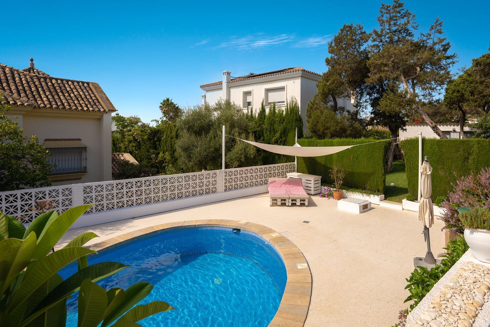 Villa en Marbesa, Marbella