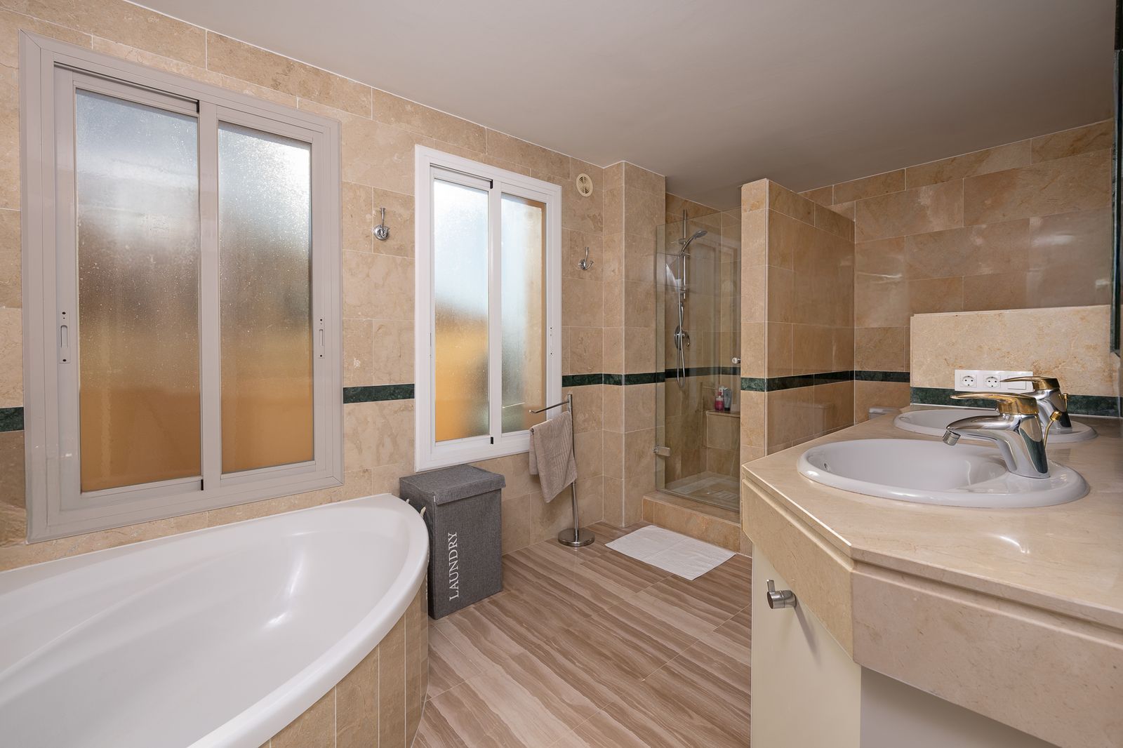 Atico Duplex en Elviria, Marbella