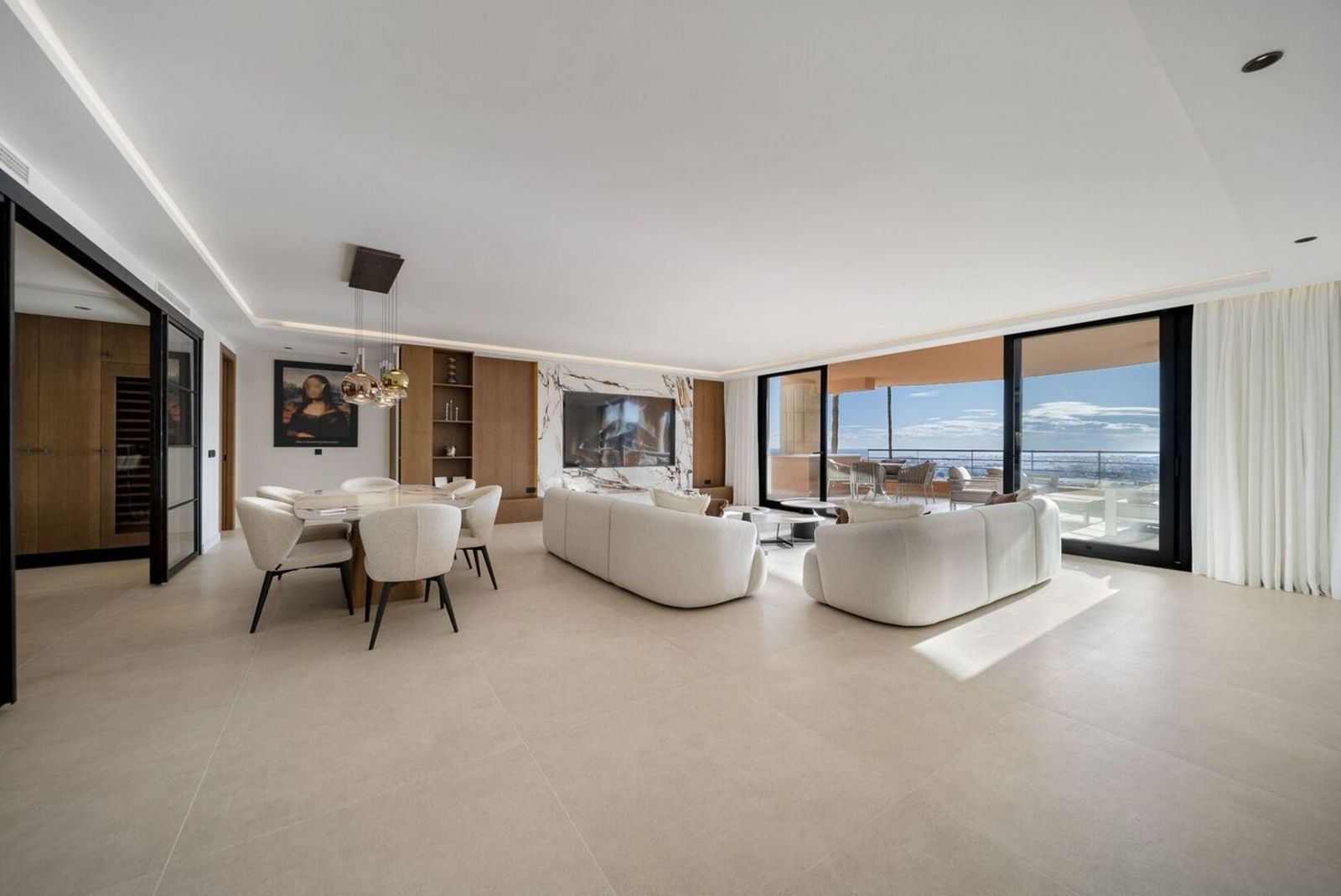 Apartment in Nueva Andalucia, Marbella