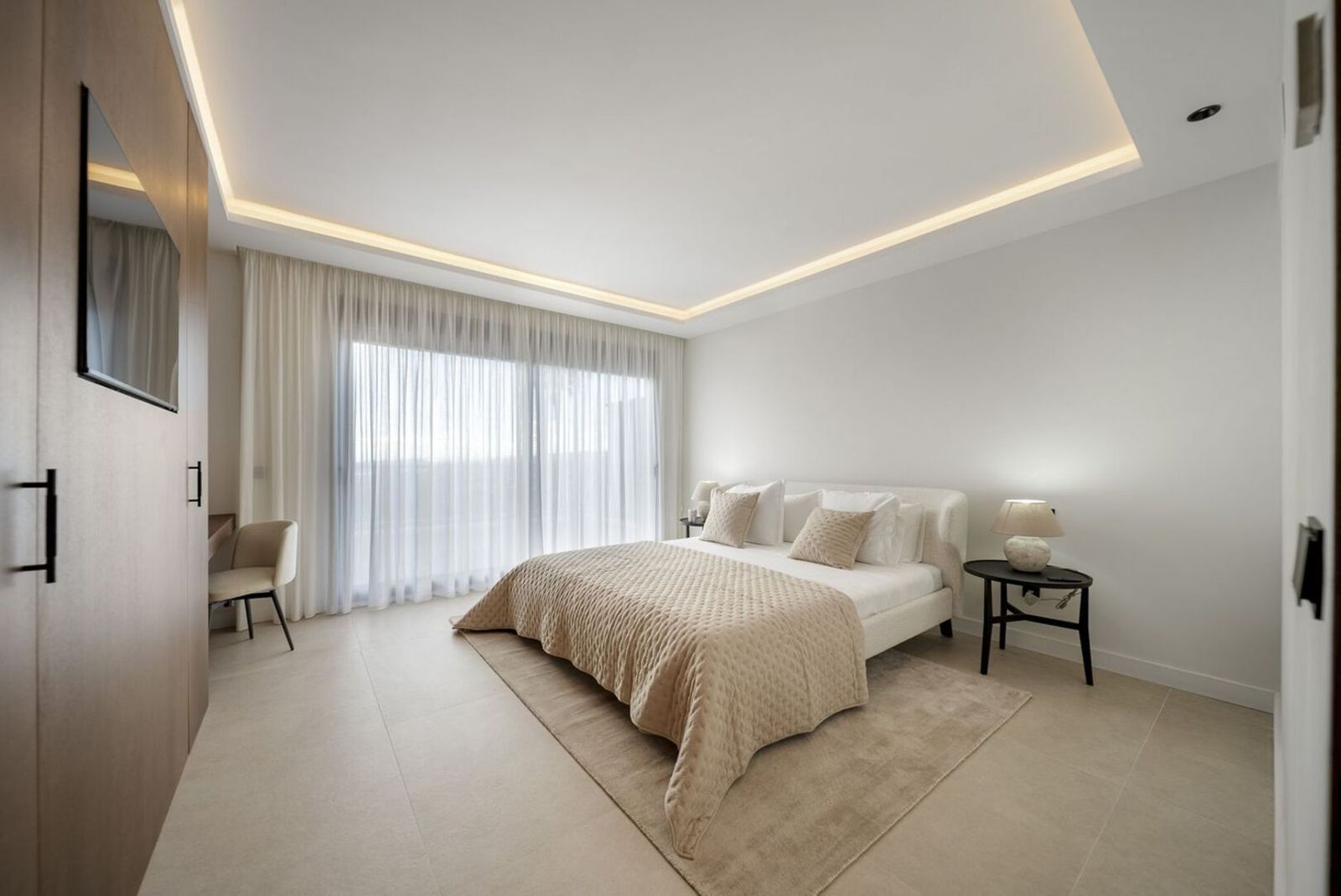 Apartment in Nueva Andalucia, Marbella