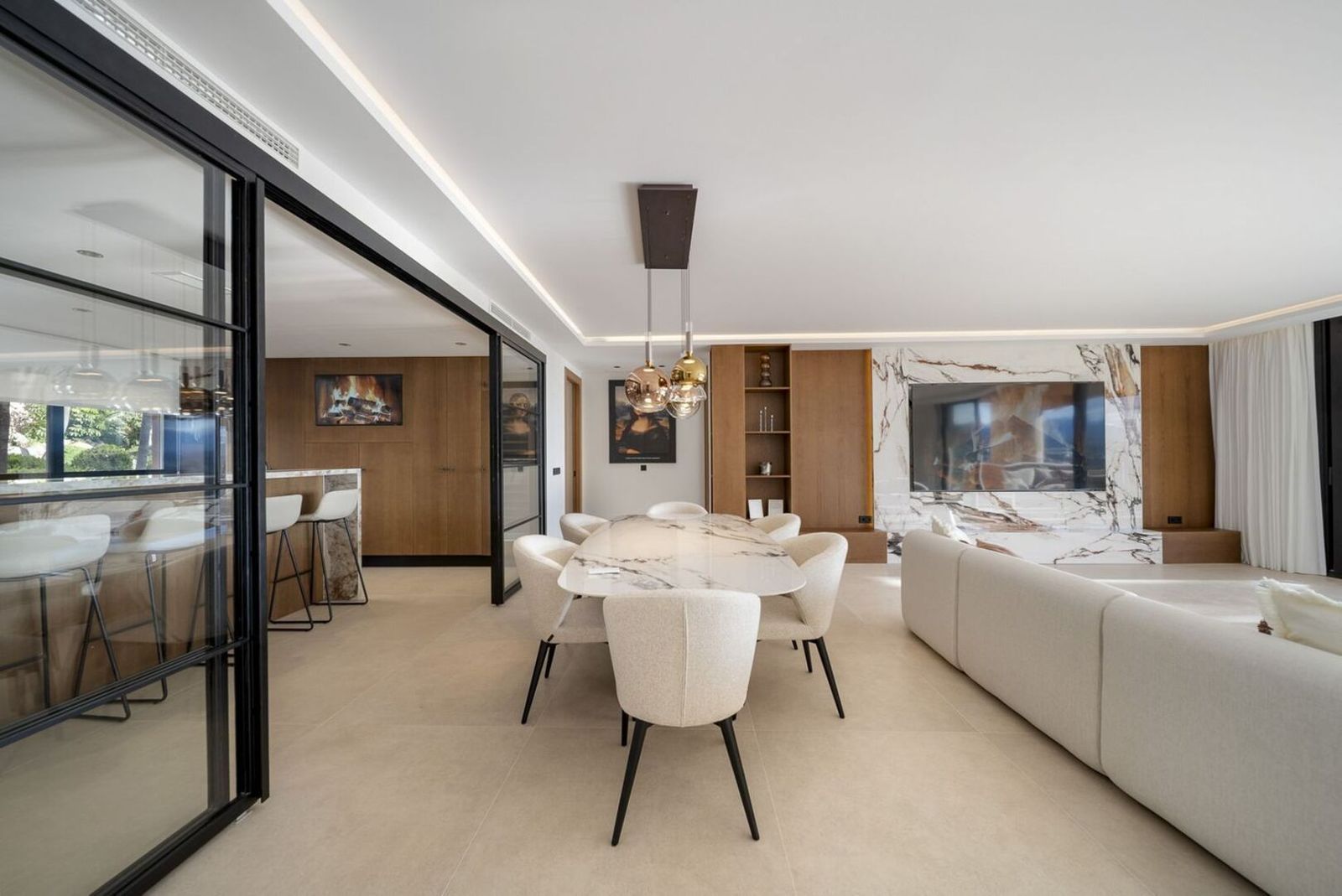 Apartment in Nueva Andalucia, Marbella