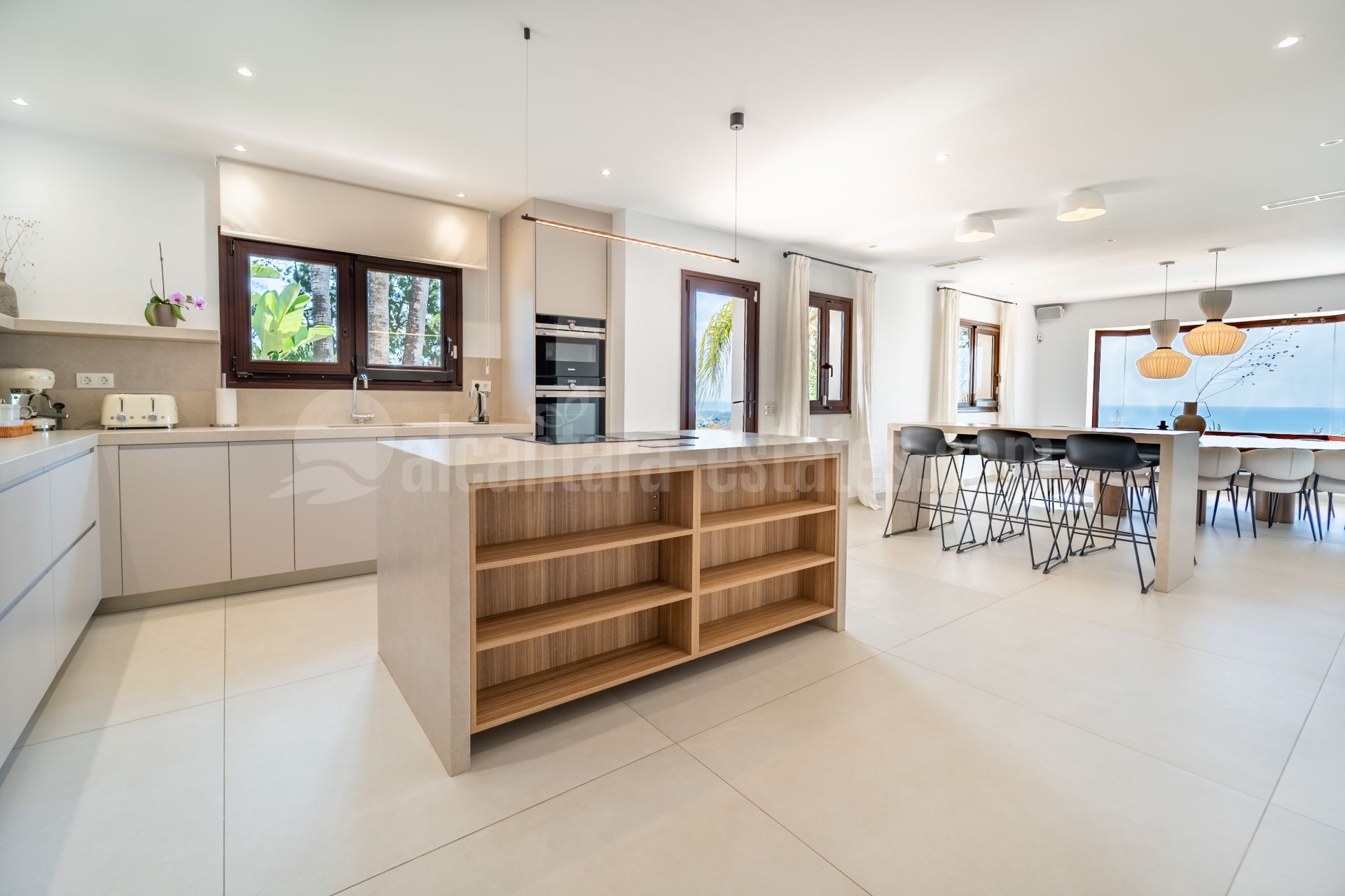 Villa in El Rosario, Marbella