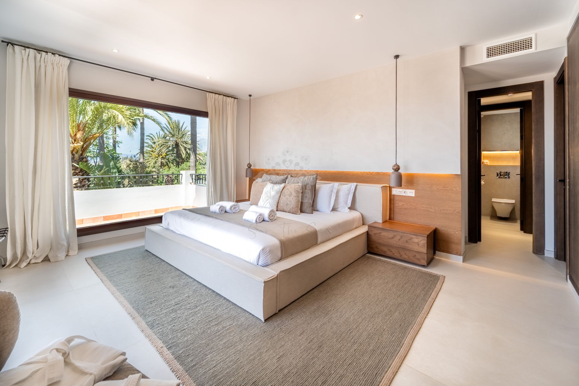 Villa in El Rosario, Marbella