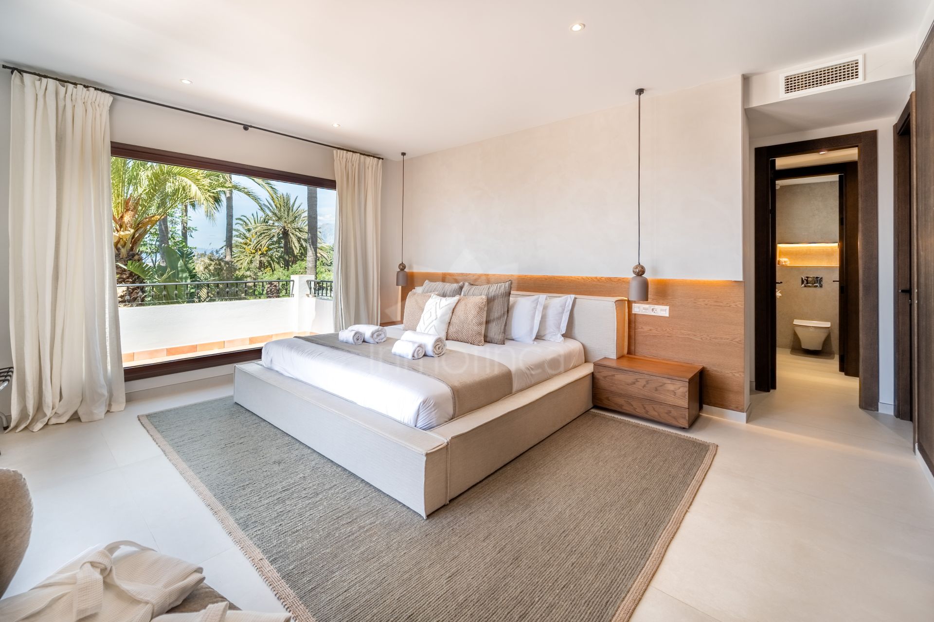 Villa en El Rosario, Marbella
