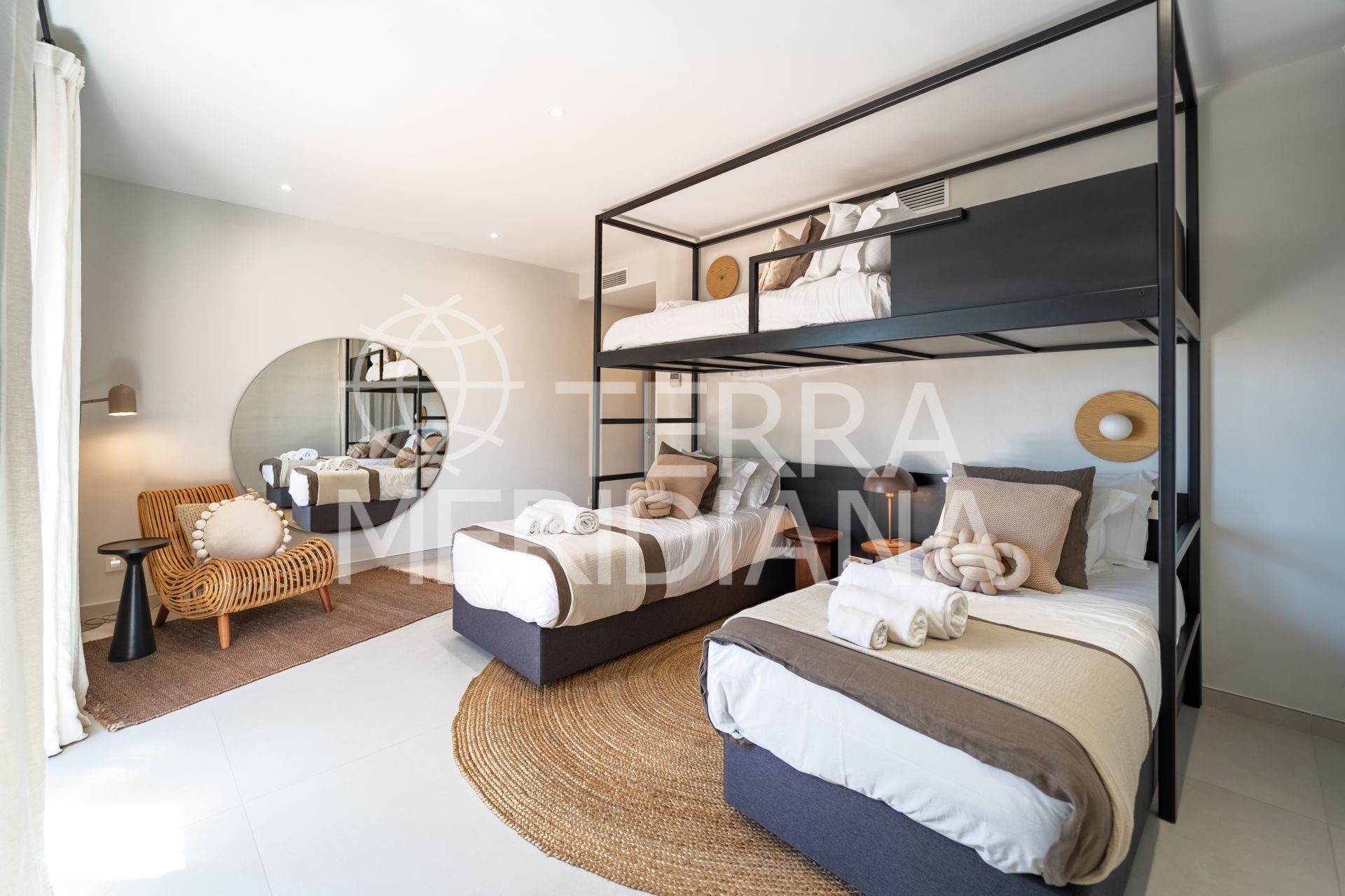 Villa in El Rosario, Marbella