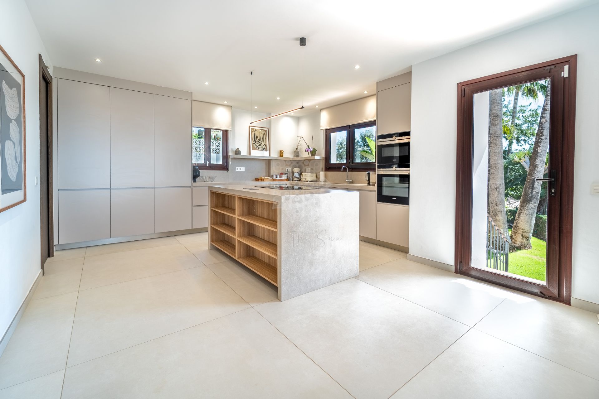 Villa in El Rosario, Marbella