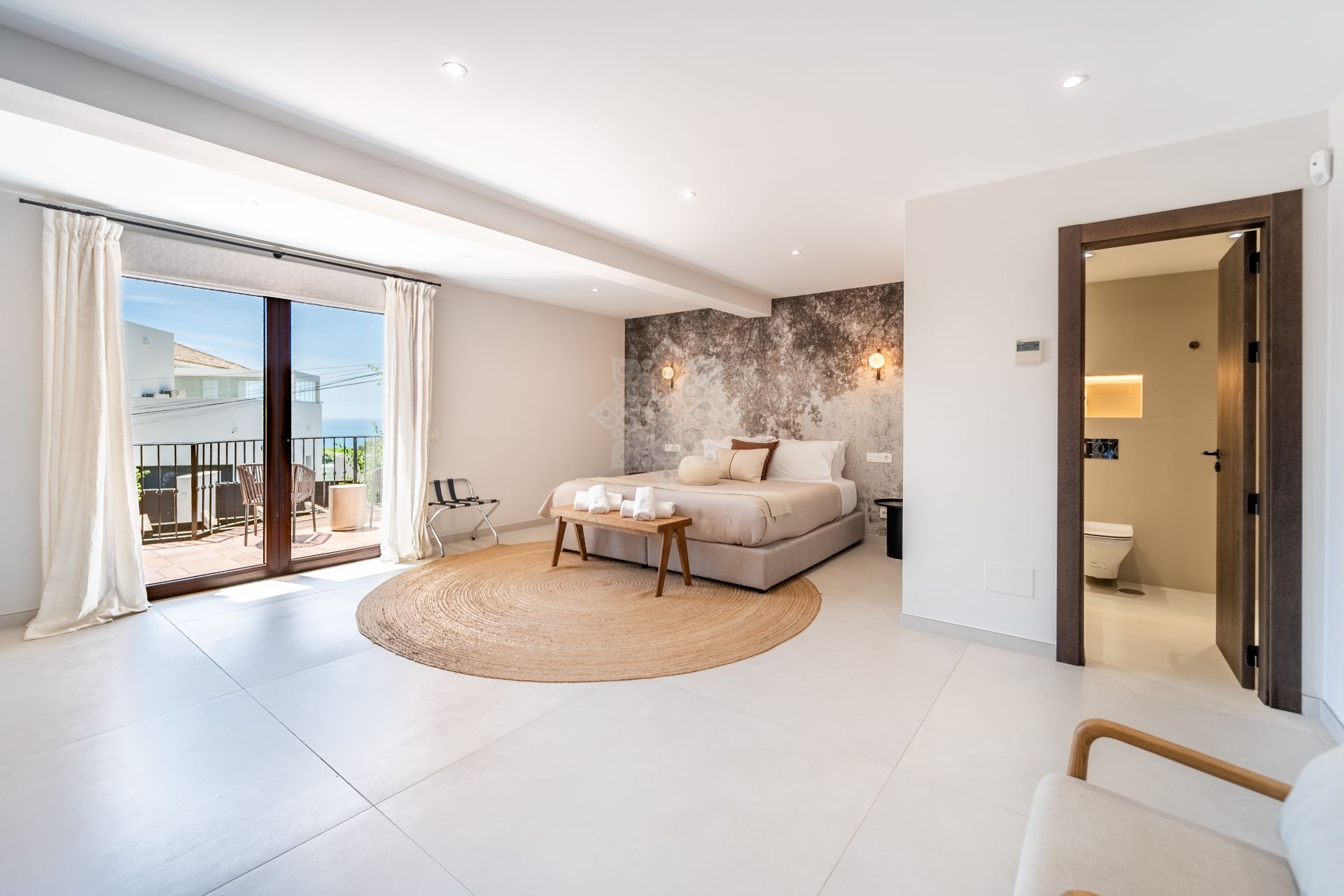Villa in El Rosario, Marbella