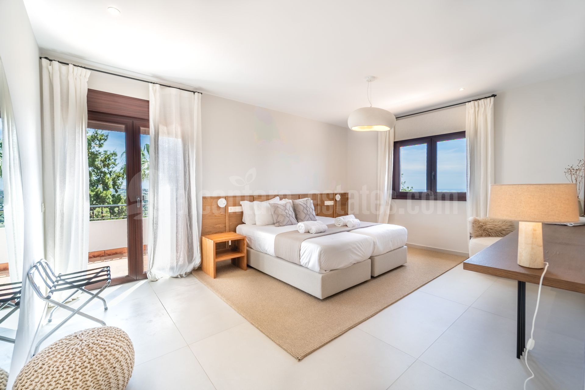 Villa in El Rosario, Marbella