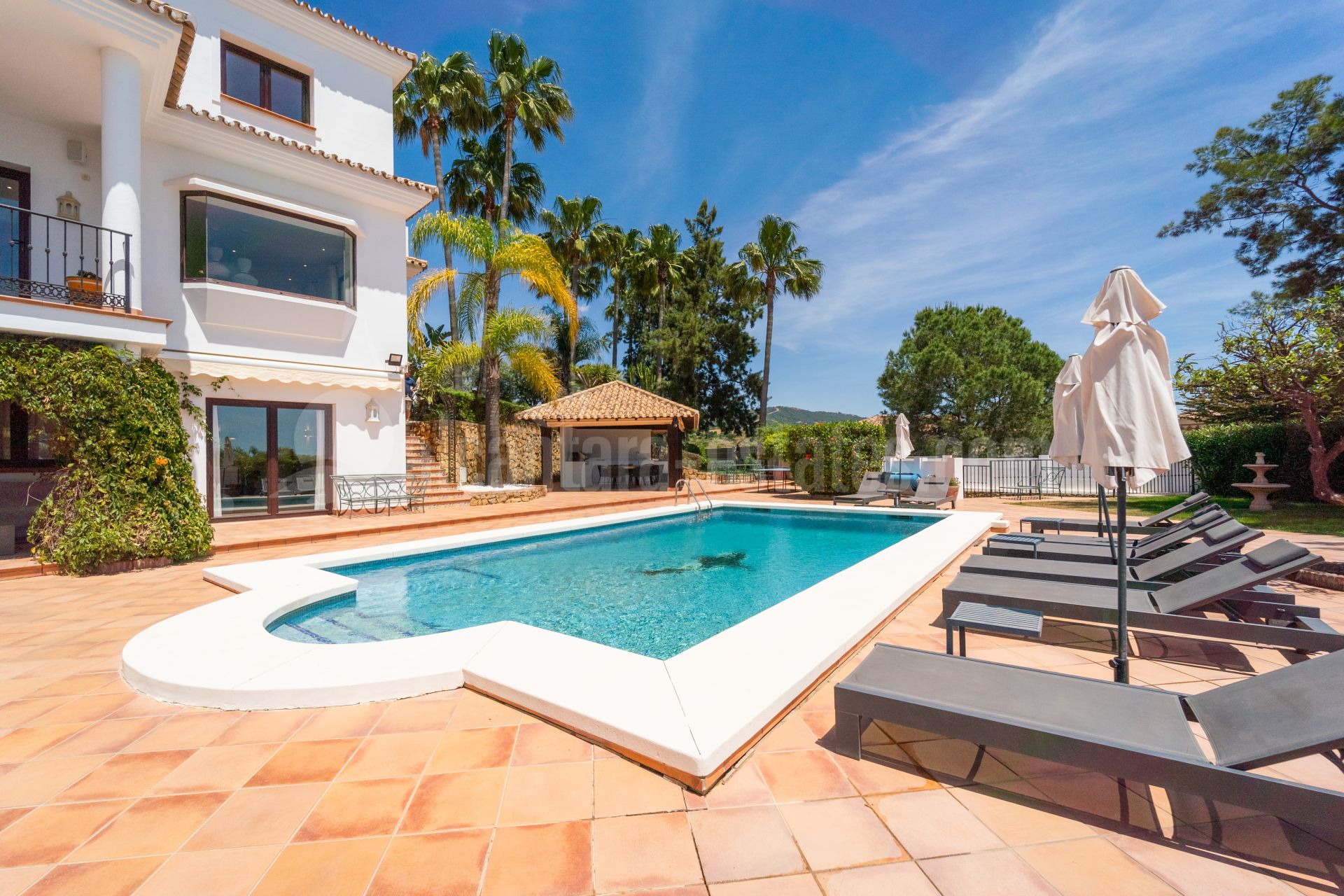 Villa in El Rosario, Marbella